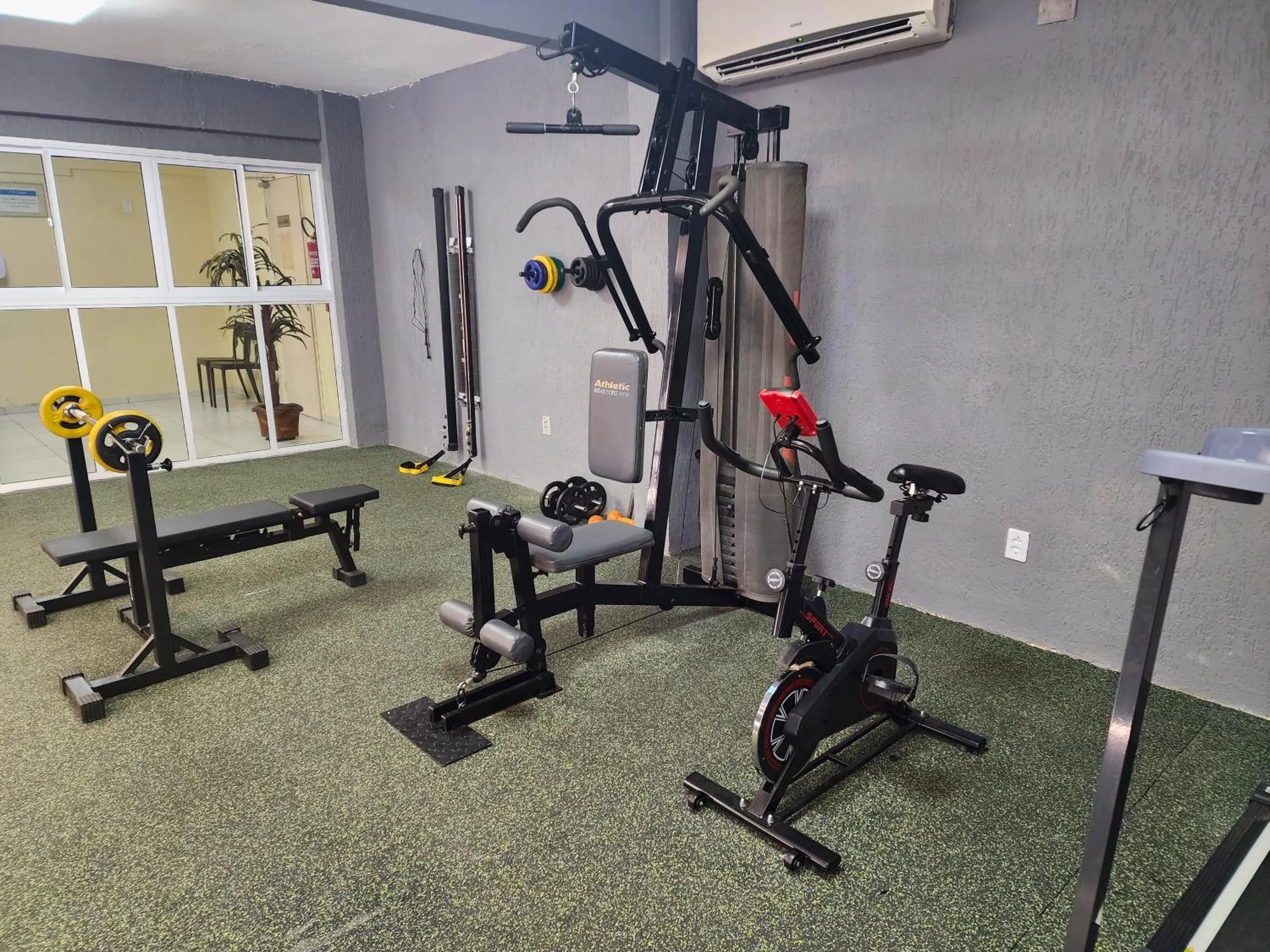 Fitness centre/facilities in JR Hotel