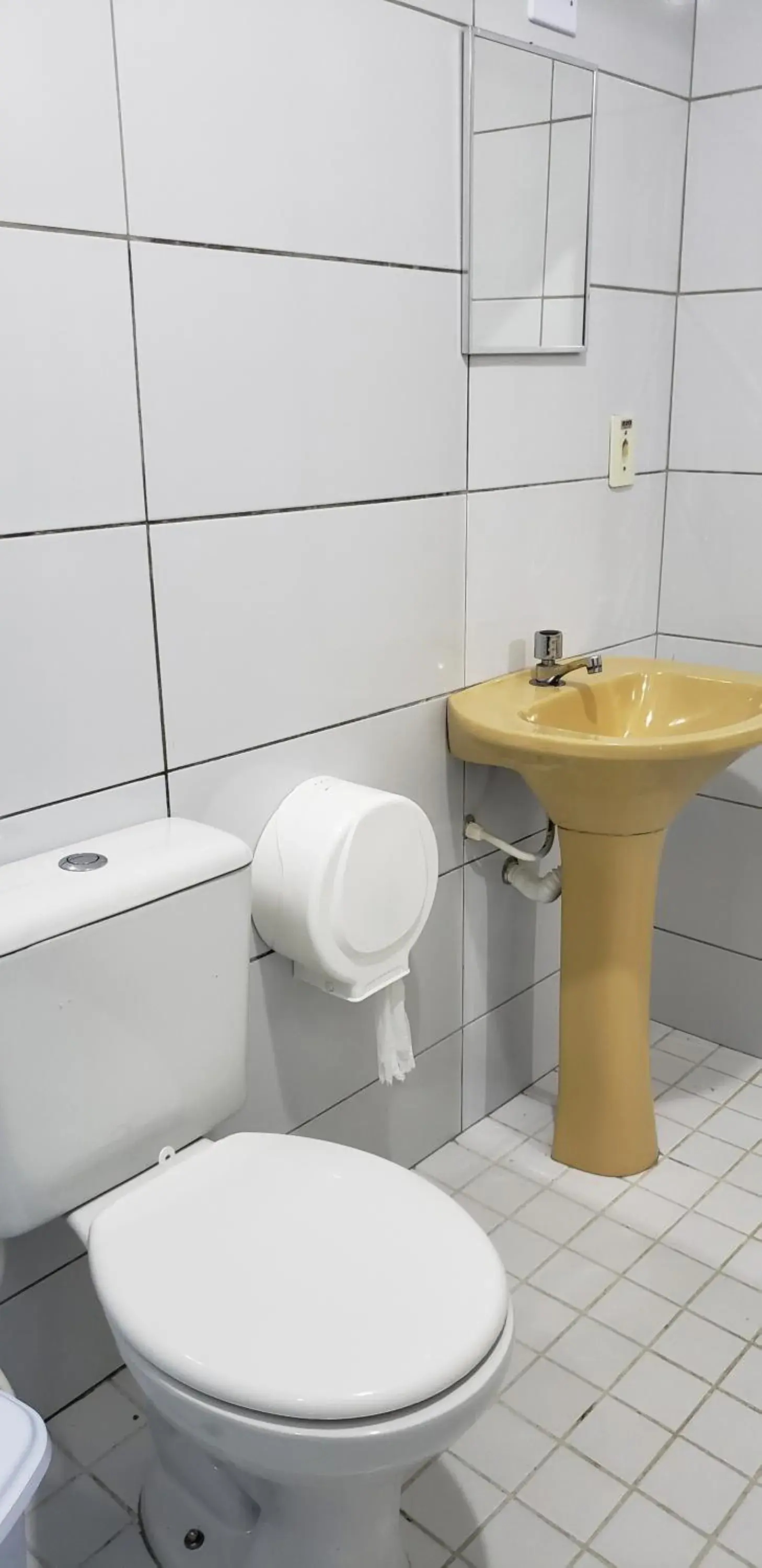 Standard Quadruple Room in JR Hotel Standard Quadruple Room in JR Hotel