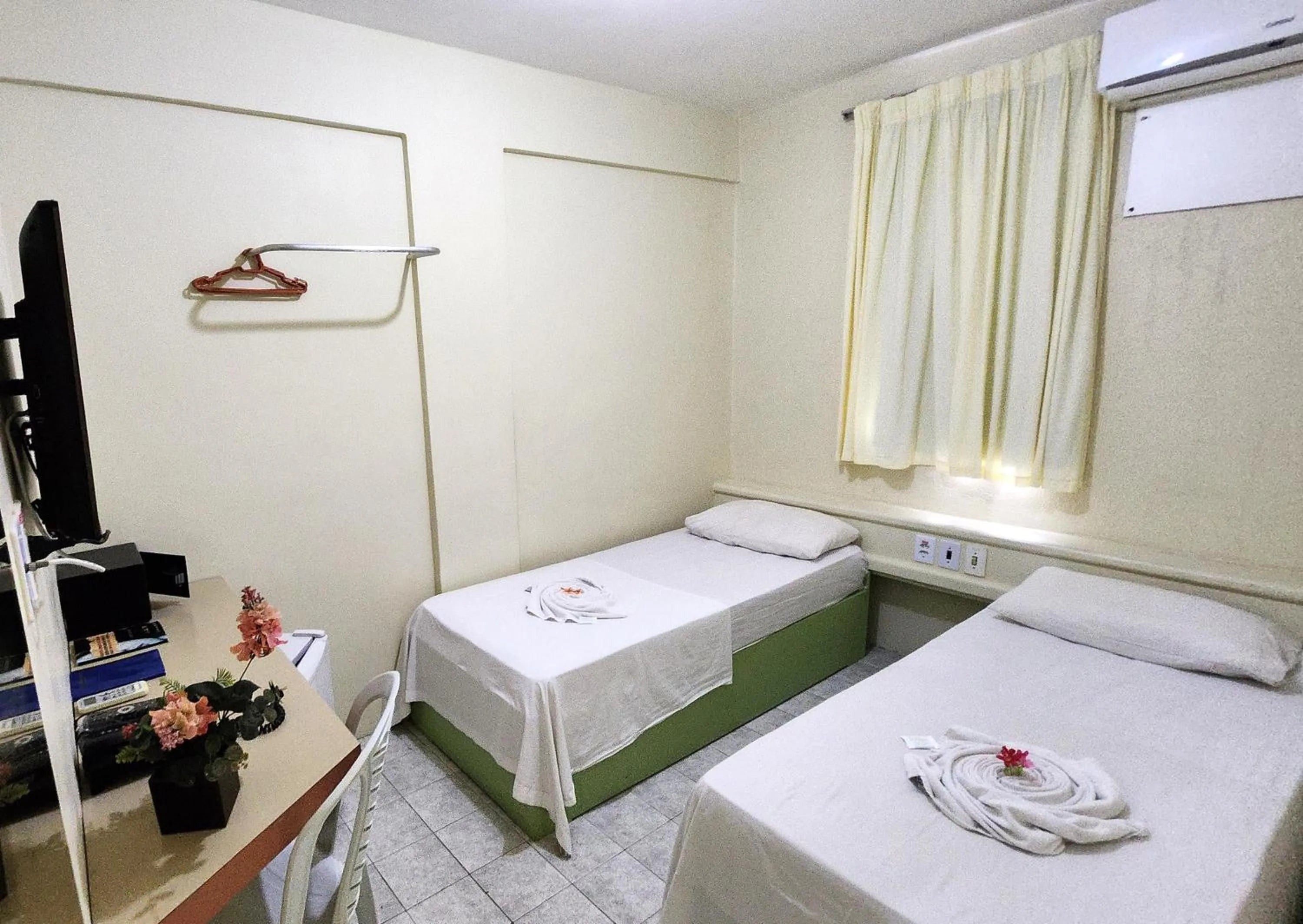 Bed in Guarany Hotel Express