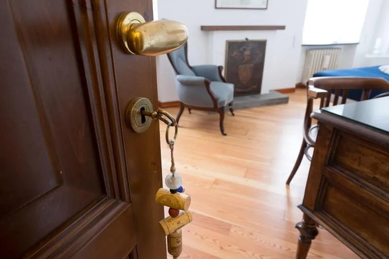 Decorative detail in D'AGO48