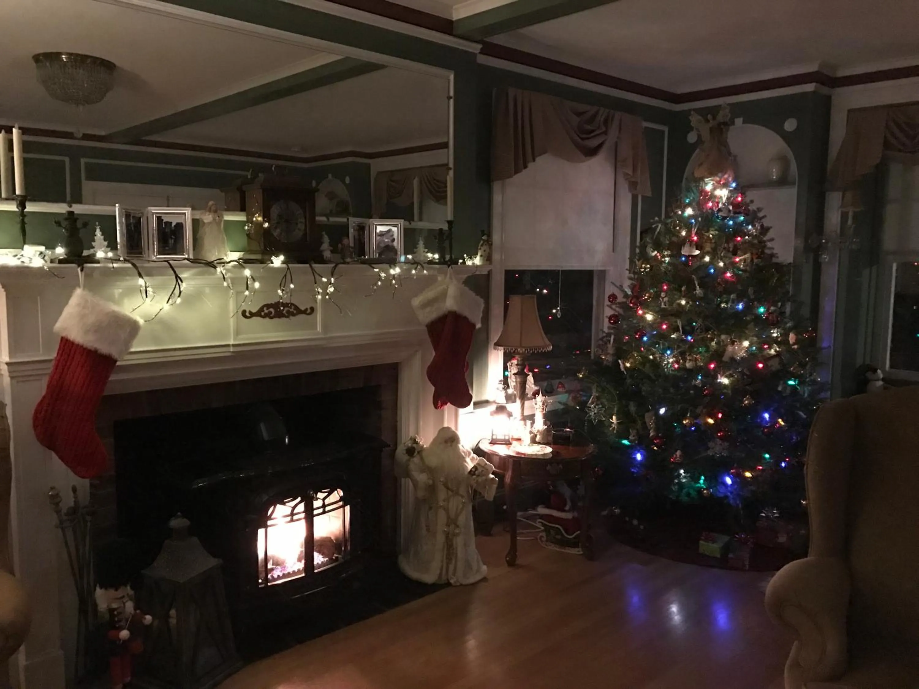 Night in The Brewster Inn