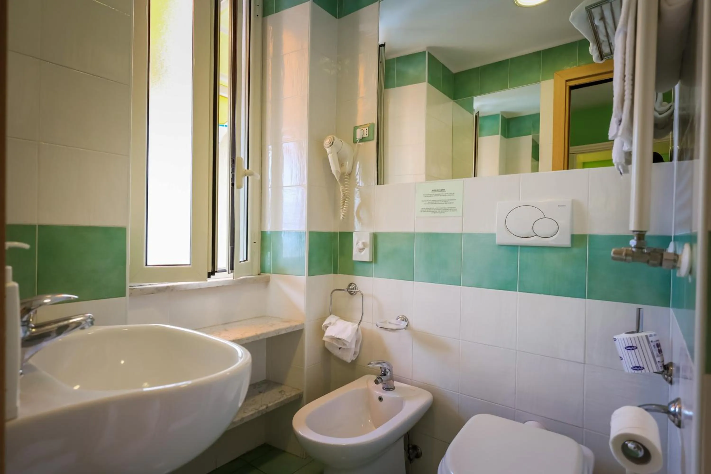 Toilet in Hotel Rivamare