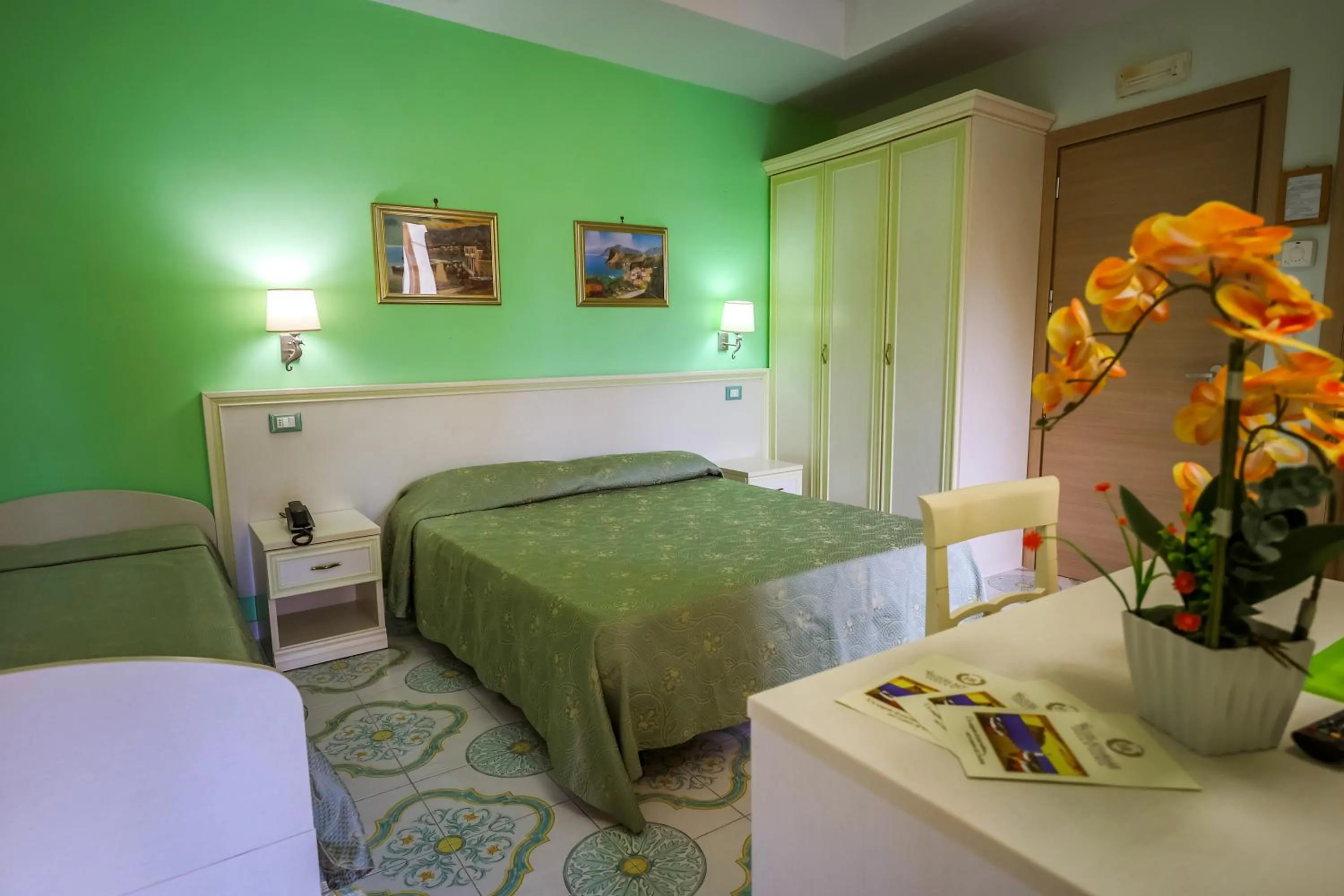 Bedroom, Bed in Hotel Rivamare