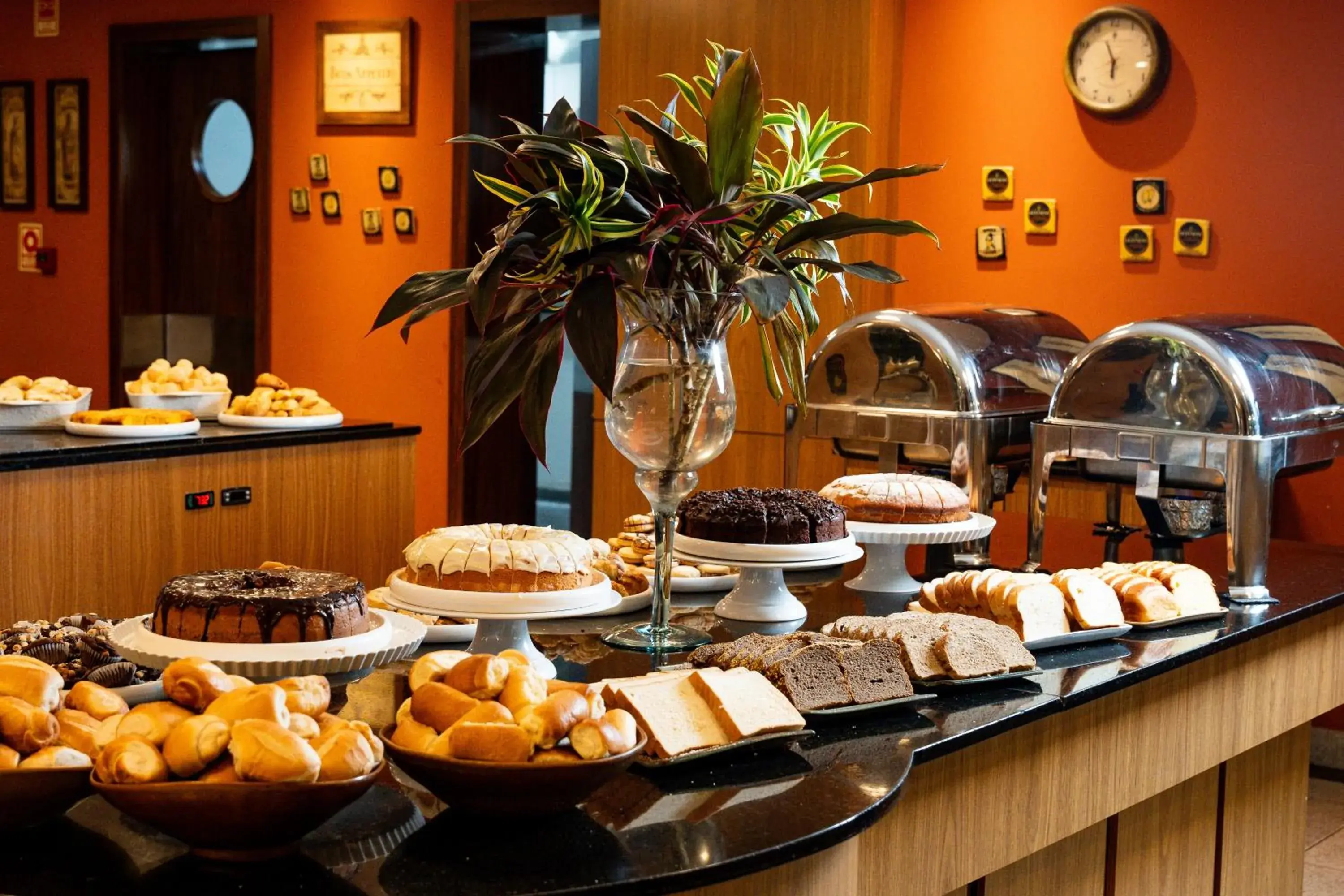 Food and drinks in Nadai Confort Hotel e Spa Food and drinks in Nadai Confort Hotel e Spa