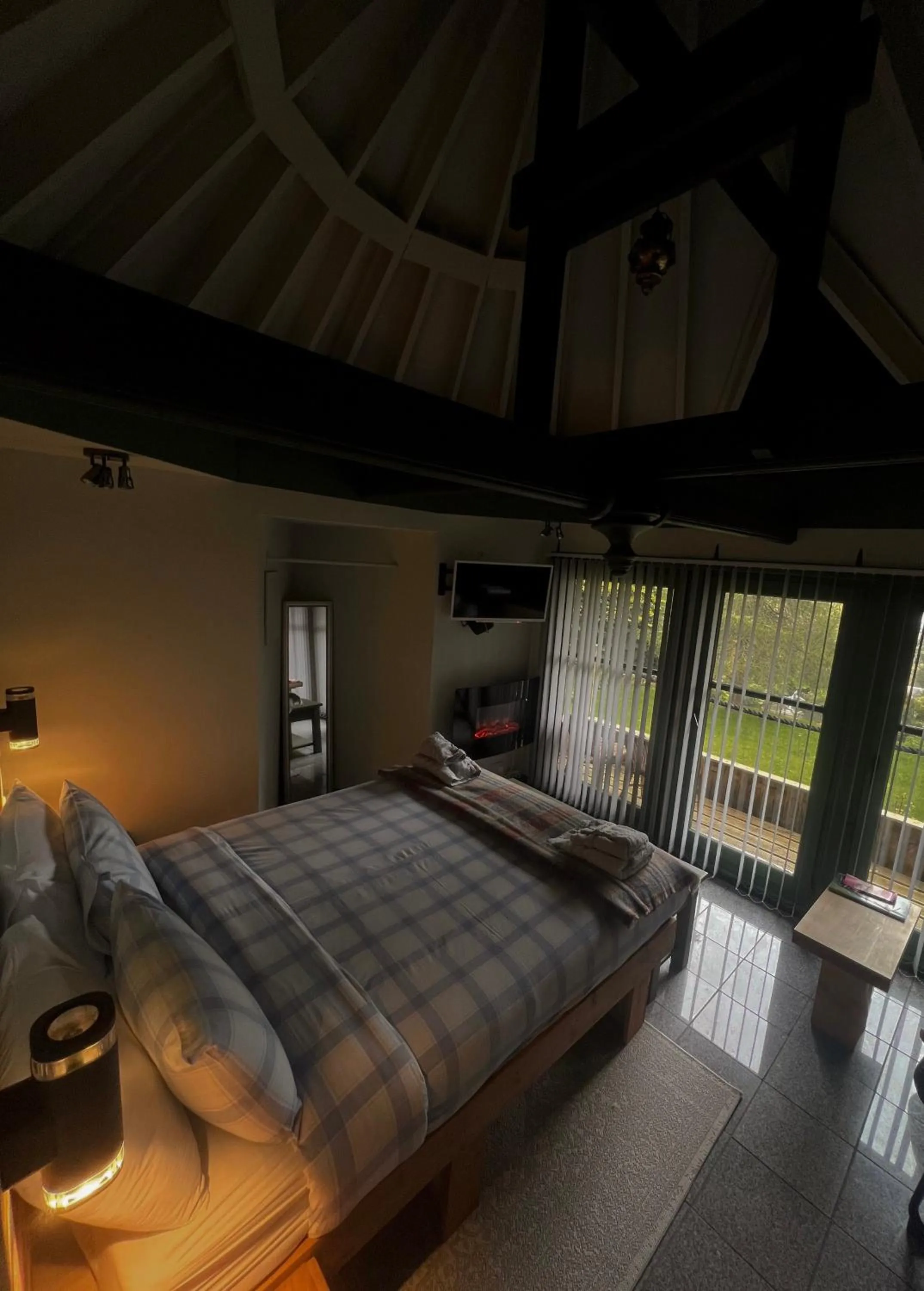 Bed in Ivybank Villa