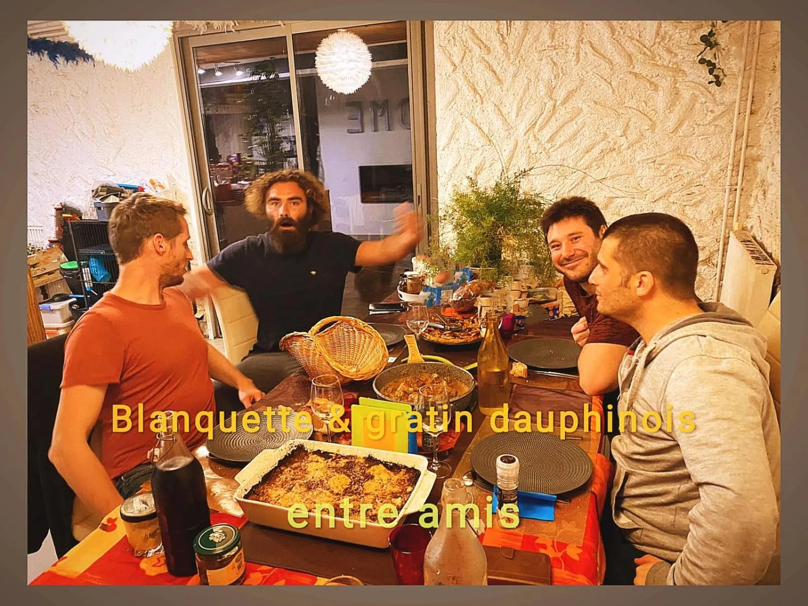 People in Skymist Maison d'hôtes