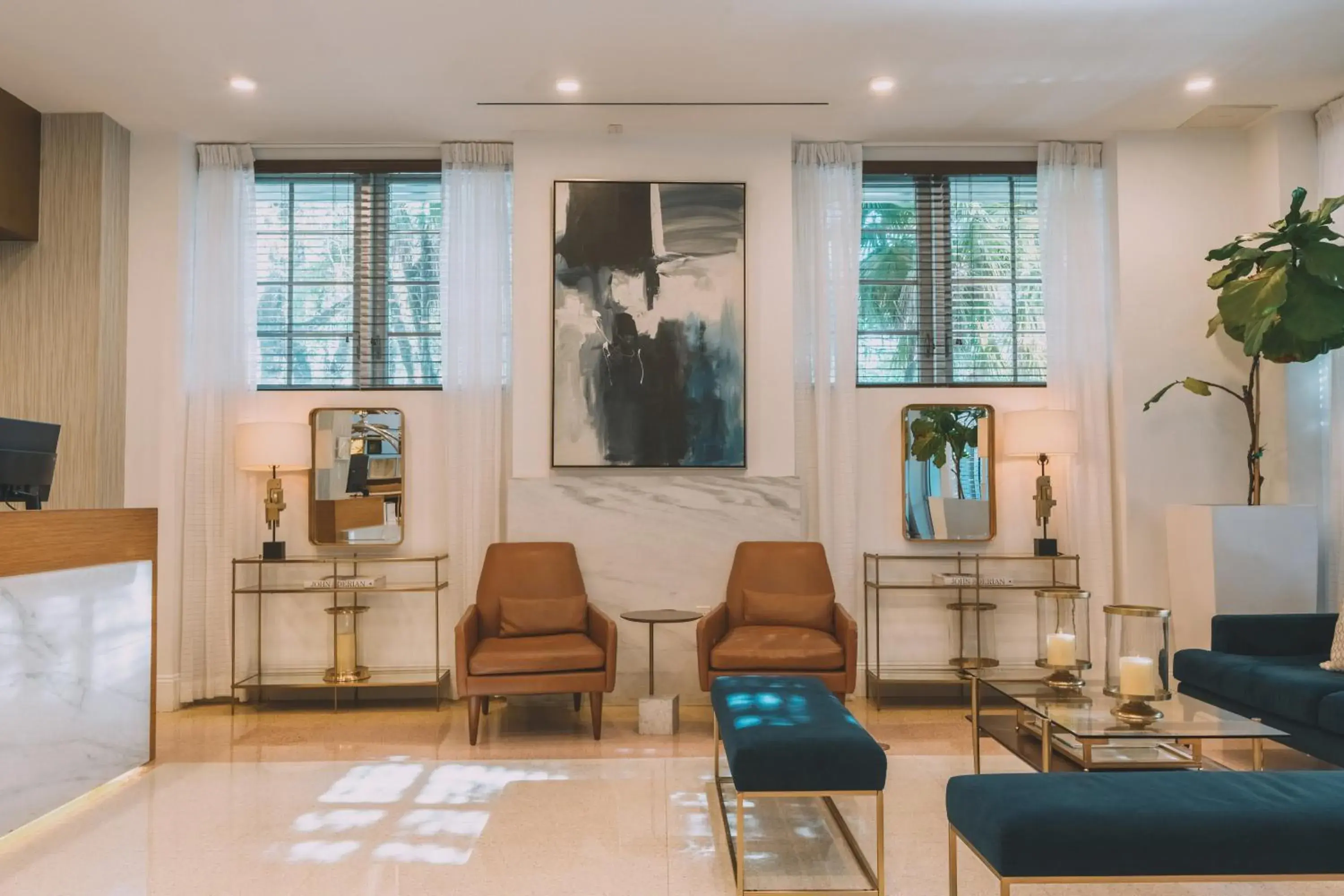 Lobby or reception in Iberostar Waves Berkeley Shore Lobby or reception in Iberostar Waves Berkeley Shore