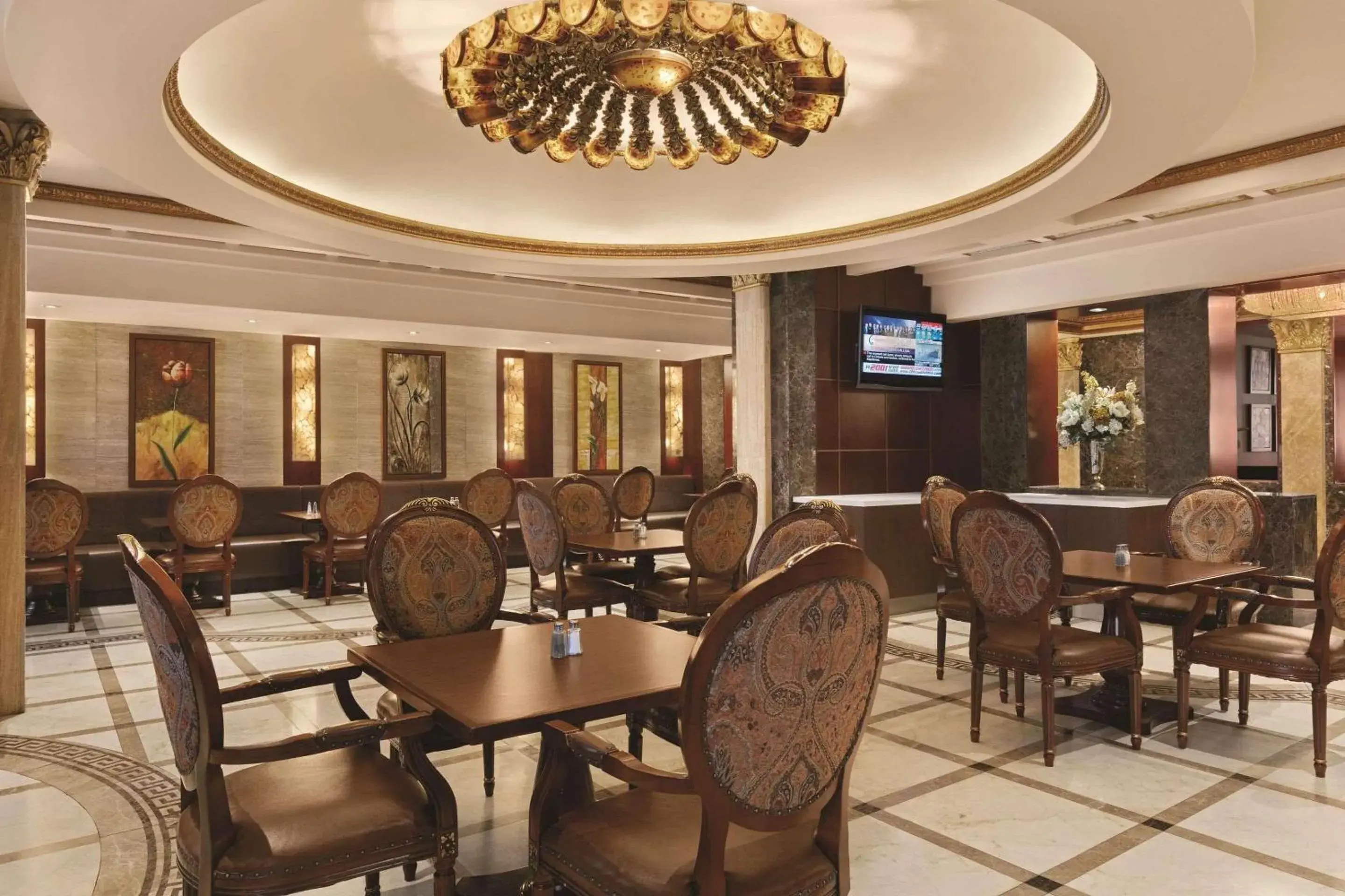 Breakfast in Radisson Hotel Toronto Airport West Breakfast in Radisson Hotel Toronto Airport West