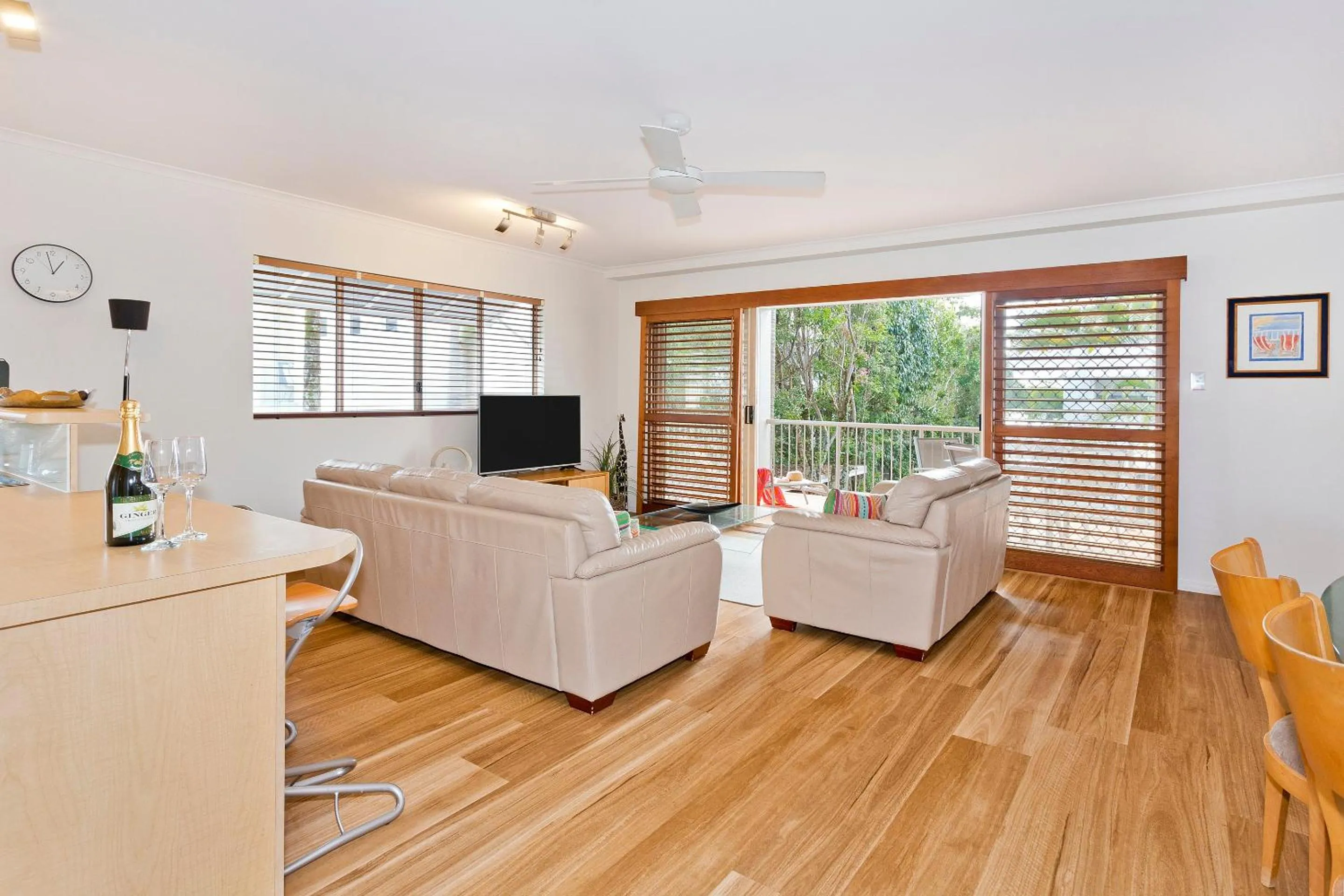 Living room in Offshore Noosa Resort