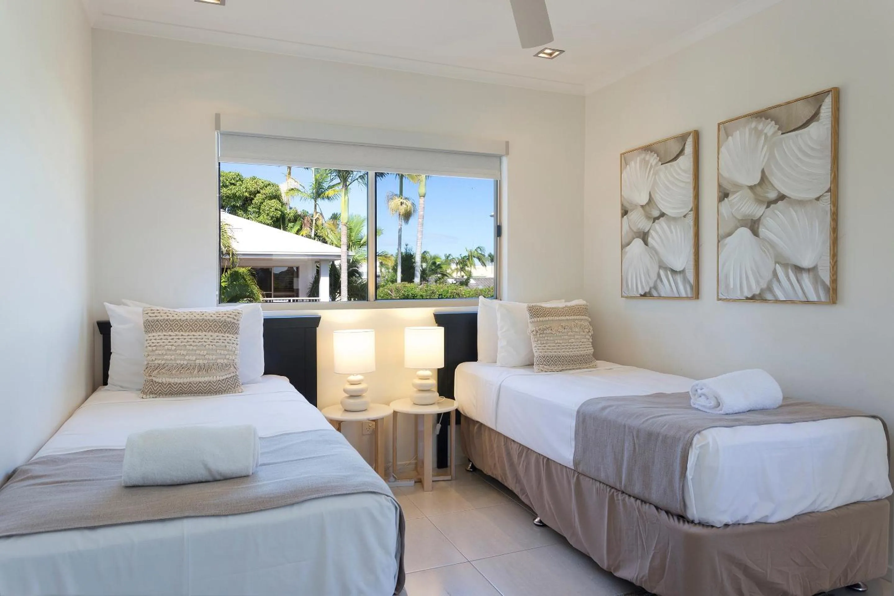 Bed in Offshore Noosa Resort