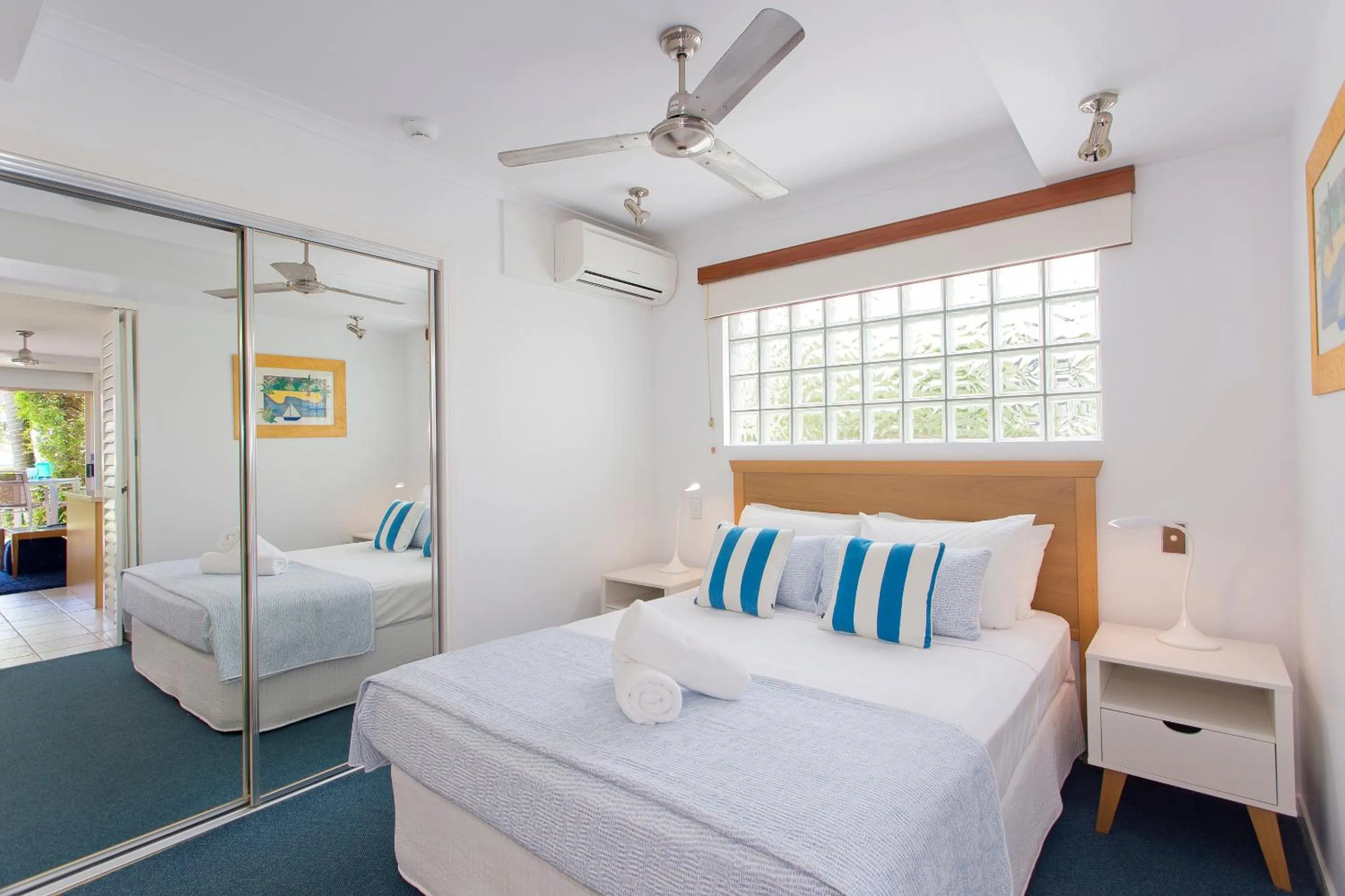 Bedroom, Bed in Offshore Noosa Resort