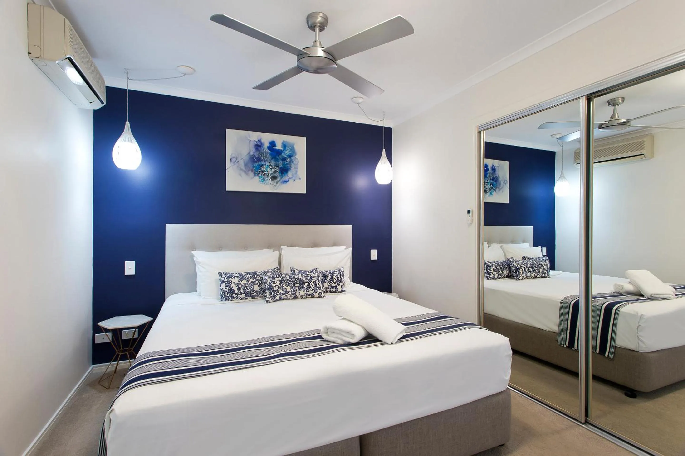 Bedroom, Bed in Offshore Noosa Resort