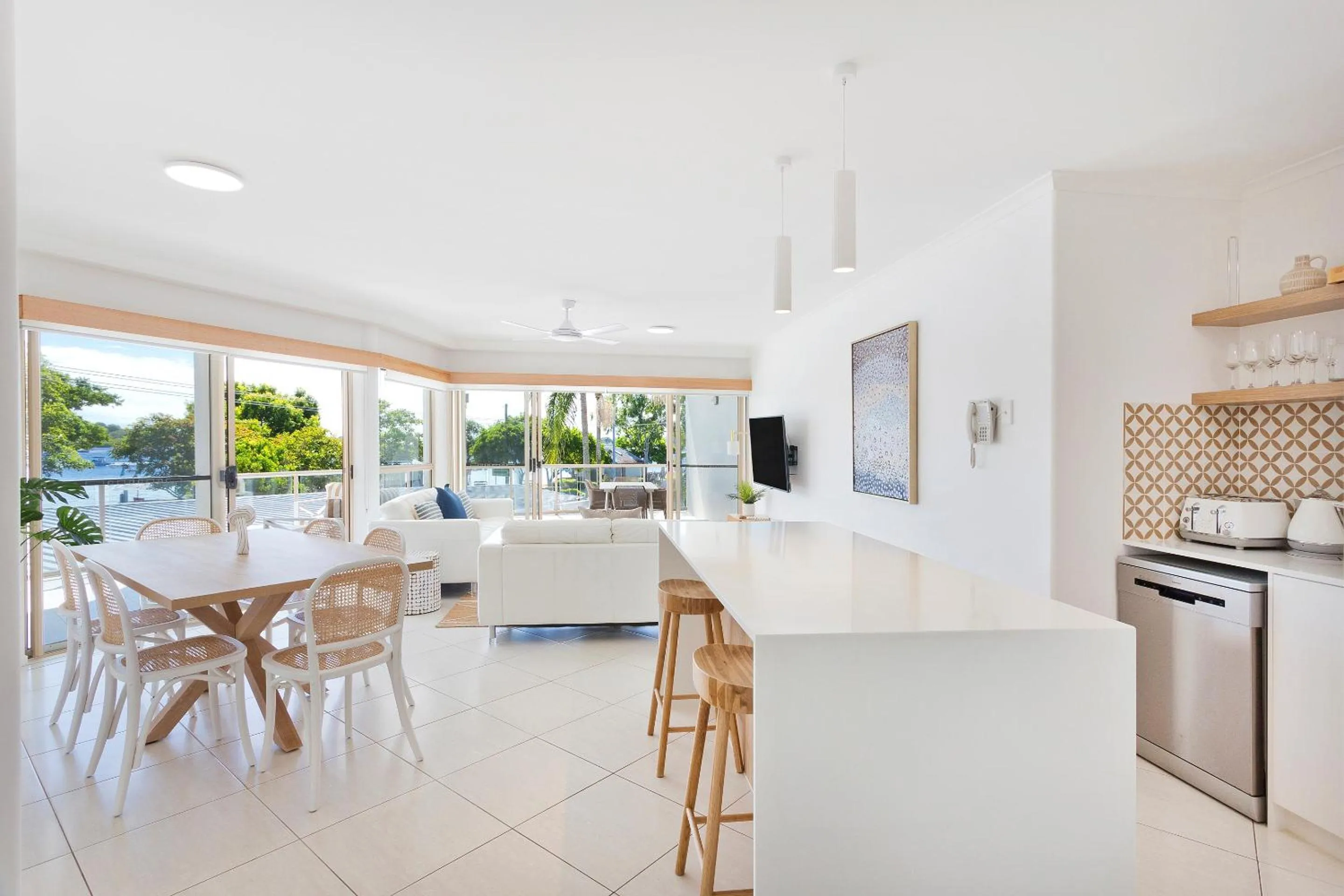 Kitchen or kitchenette in Offshore Noosa Resort