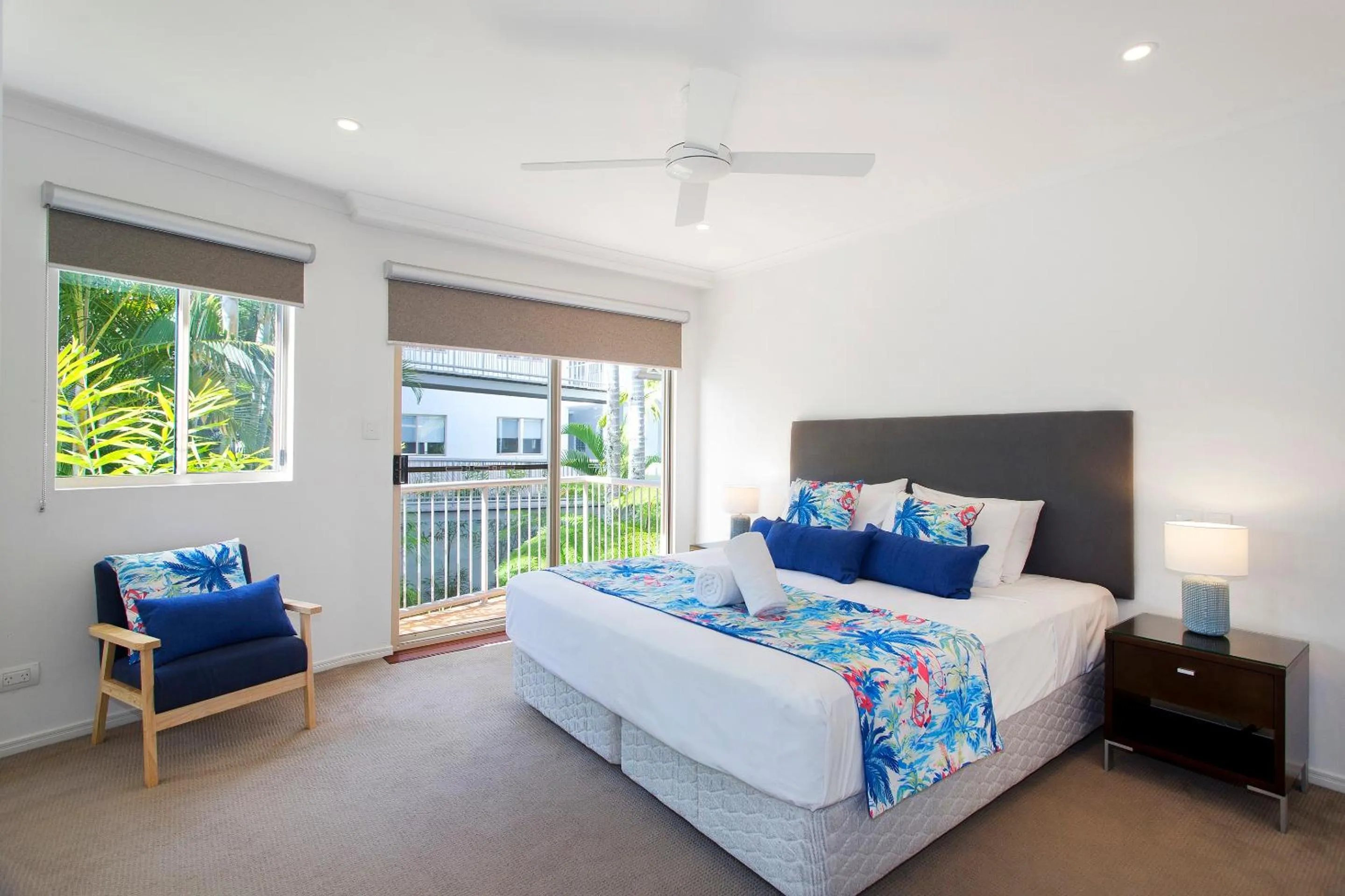 Bedroom, Bed in Offshore Noosa Resort