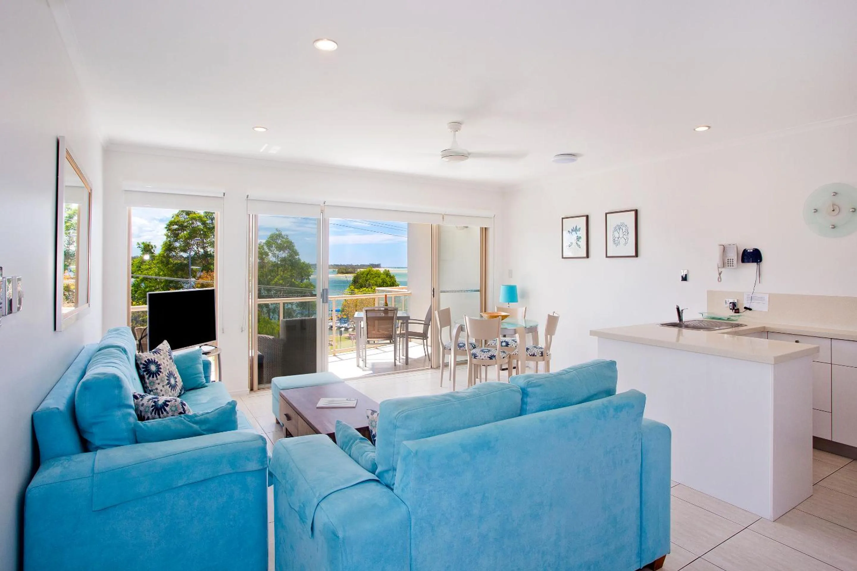 Kitchen or kitchenette in Offshore Noosa Resort