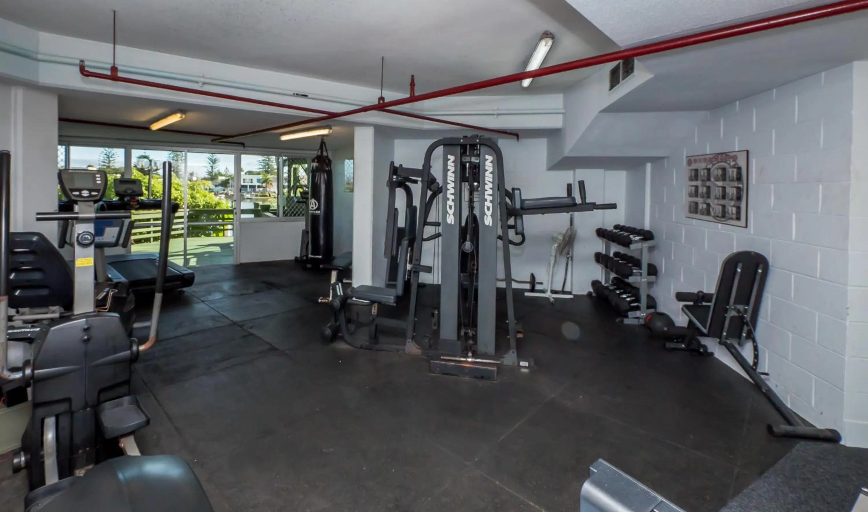 Fitness centre/facilities in Surfers Hawaiian Holiday Apartments