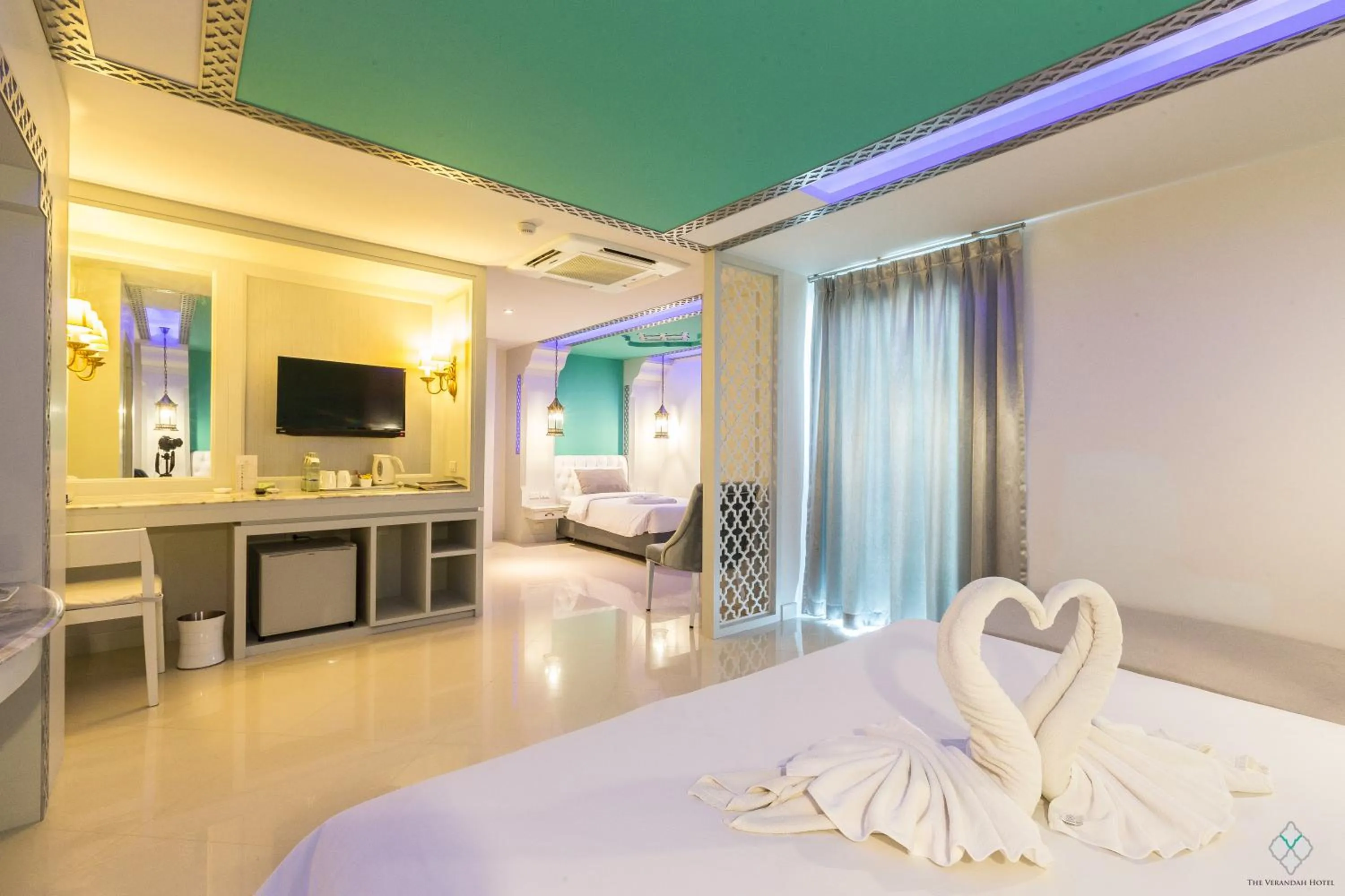 TV and multimedia, Bed in The Verandah - SHA Extra Plus