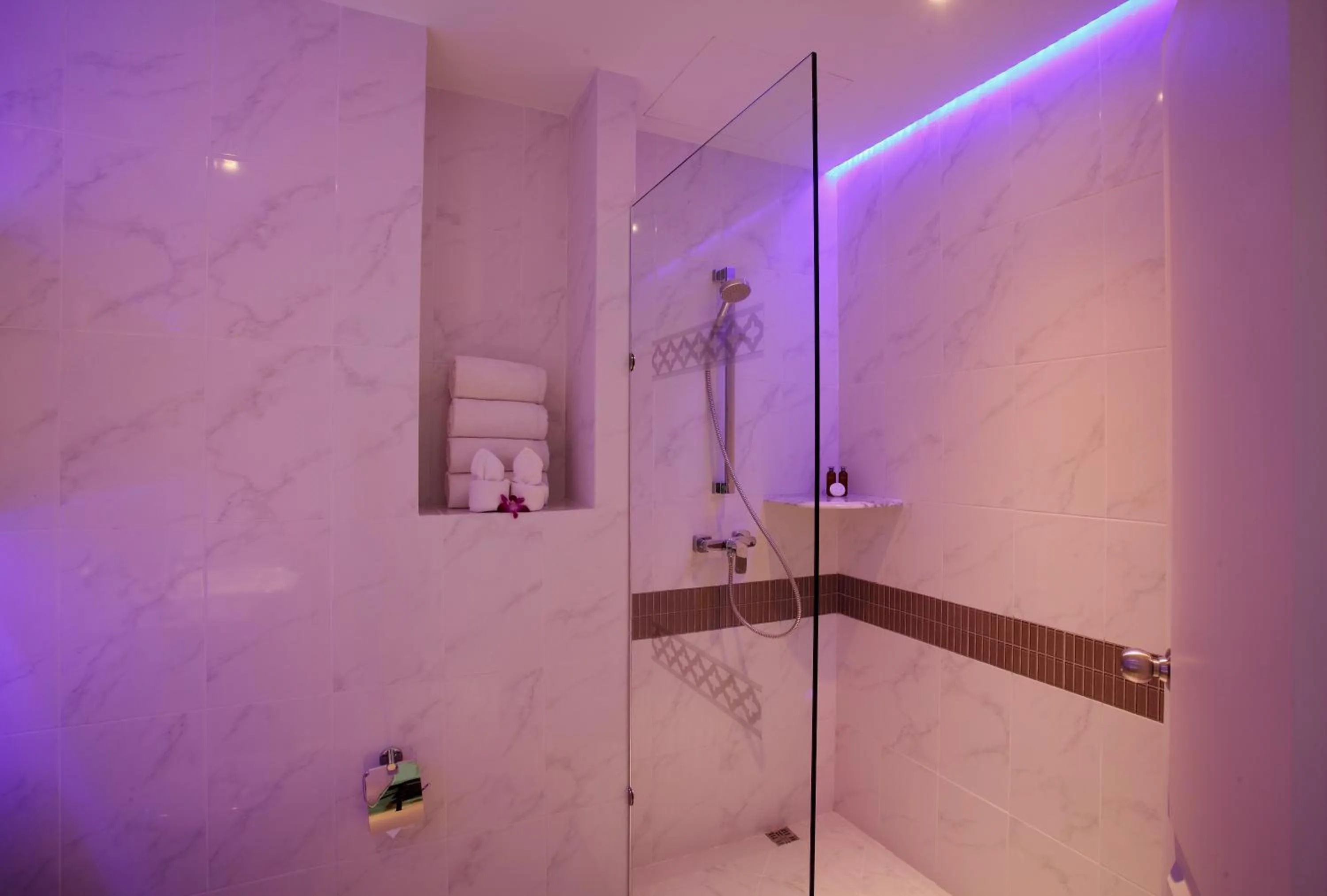 Bathroom in The Verandah - SHA Extra Plus