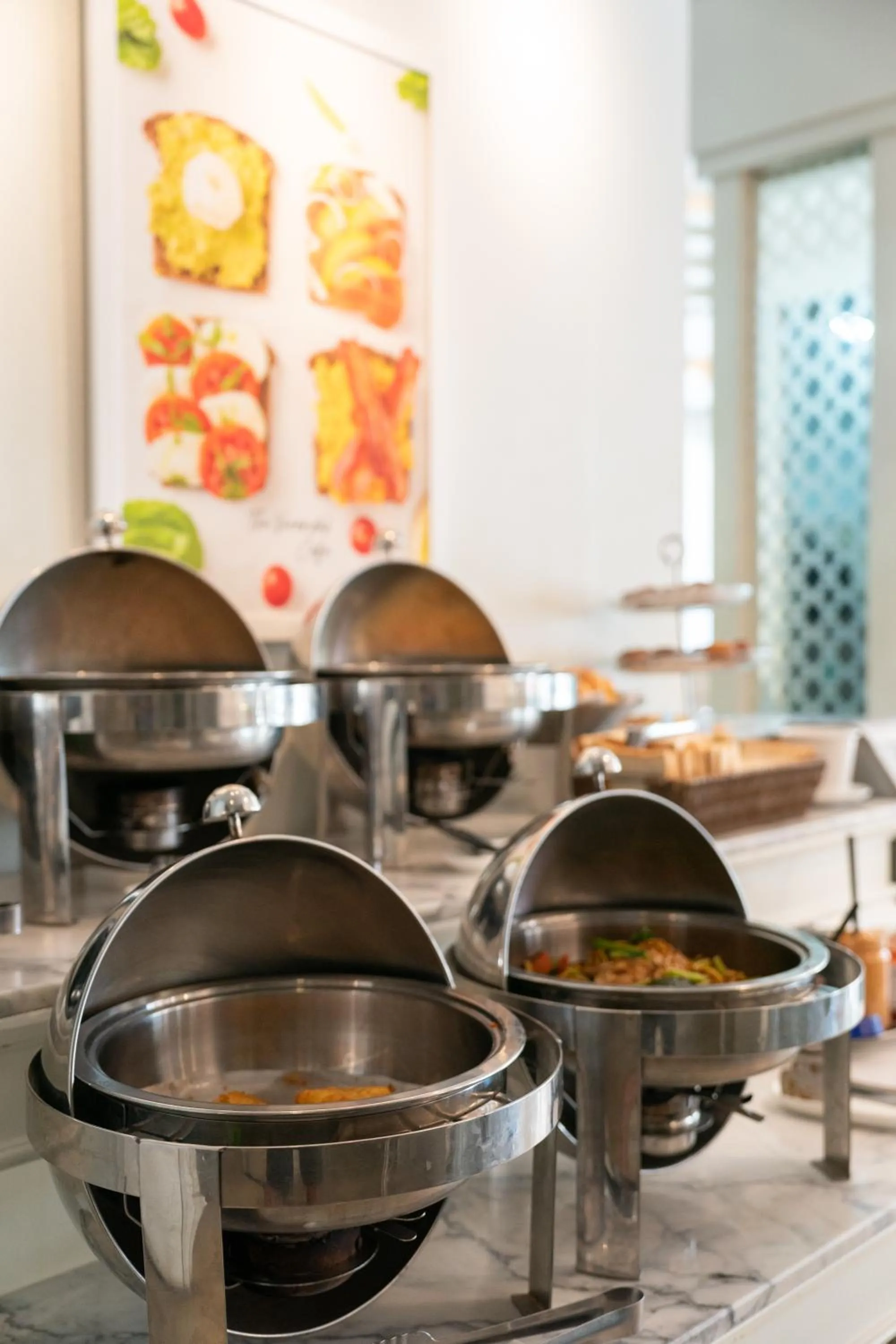 Food and drinks in The Verandah - SHA Extra Plus