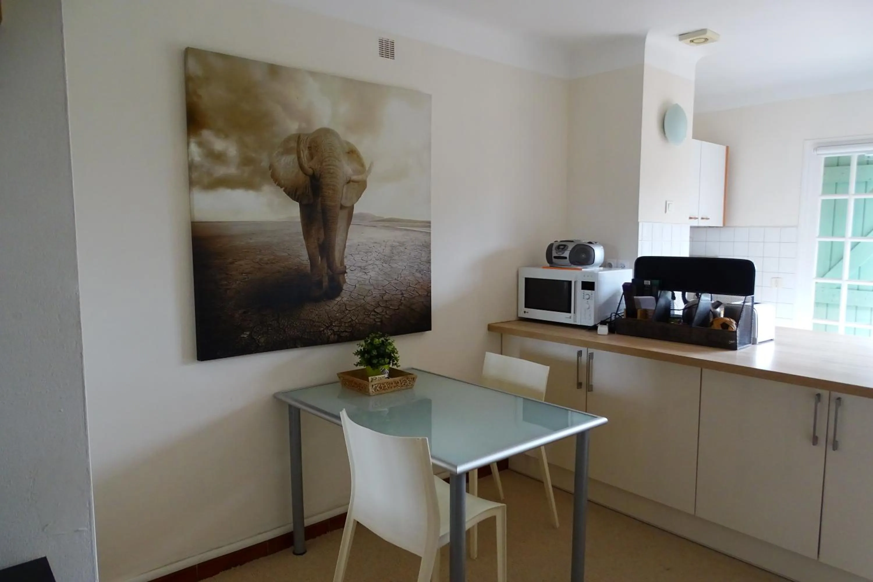 Dining area in Studios proches de la mer plein soleil