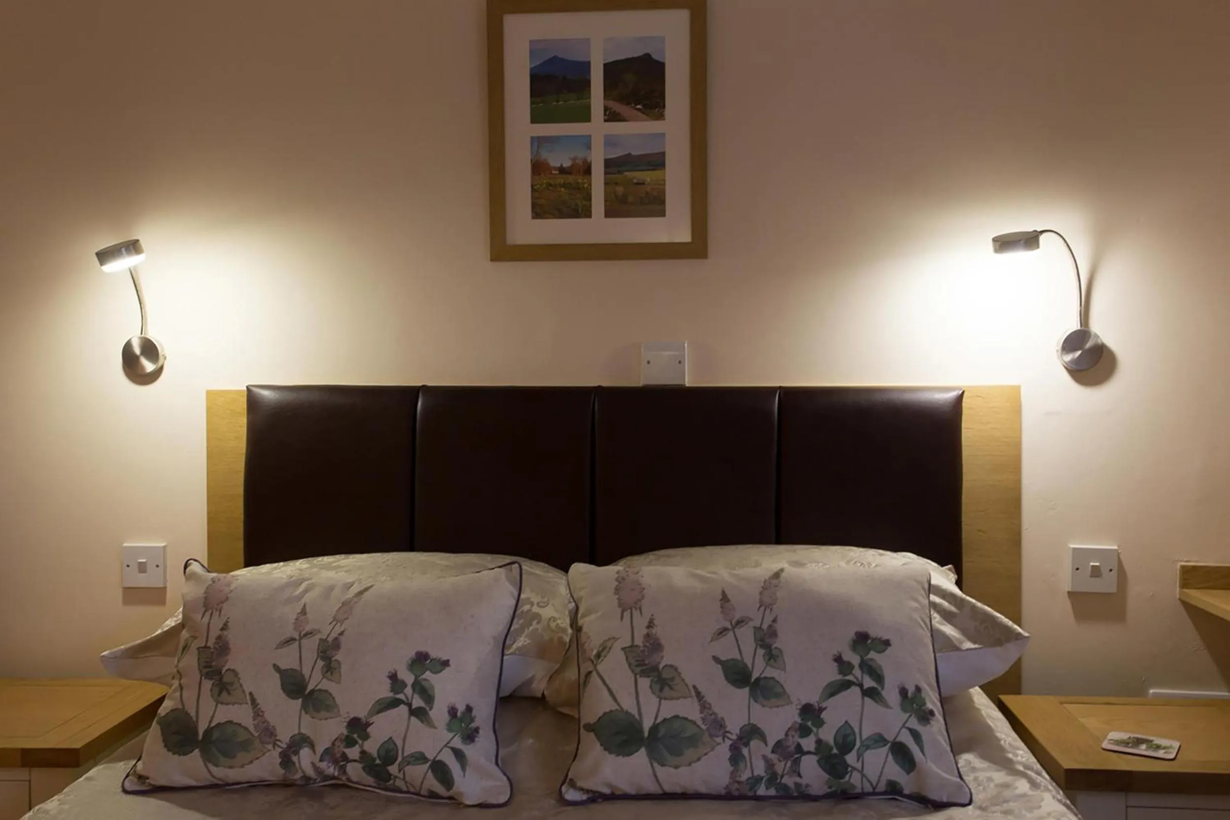 Decorative detail, Bed in Cedars Guest House