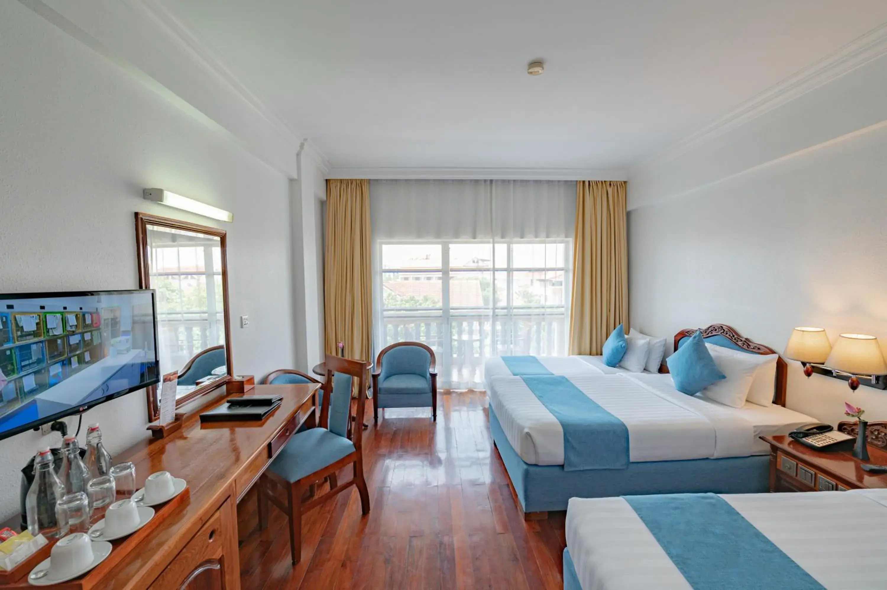 Bedroom, Bed in Hotel Somadevi Angkor Resort & Spa Bedroom, Bed in Hotel Somadevi Angkor Resort & Spa