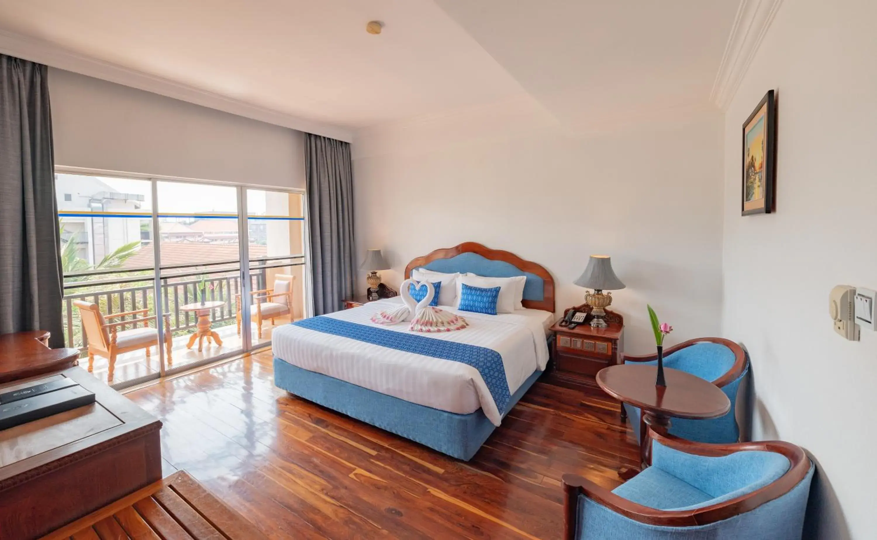 Bed in Hotel Somadevi Angkor Resort & Spa Bed in Hotel Somadevi Angkor Resort & Spa