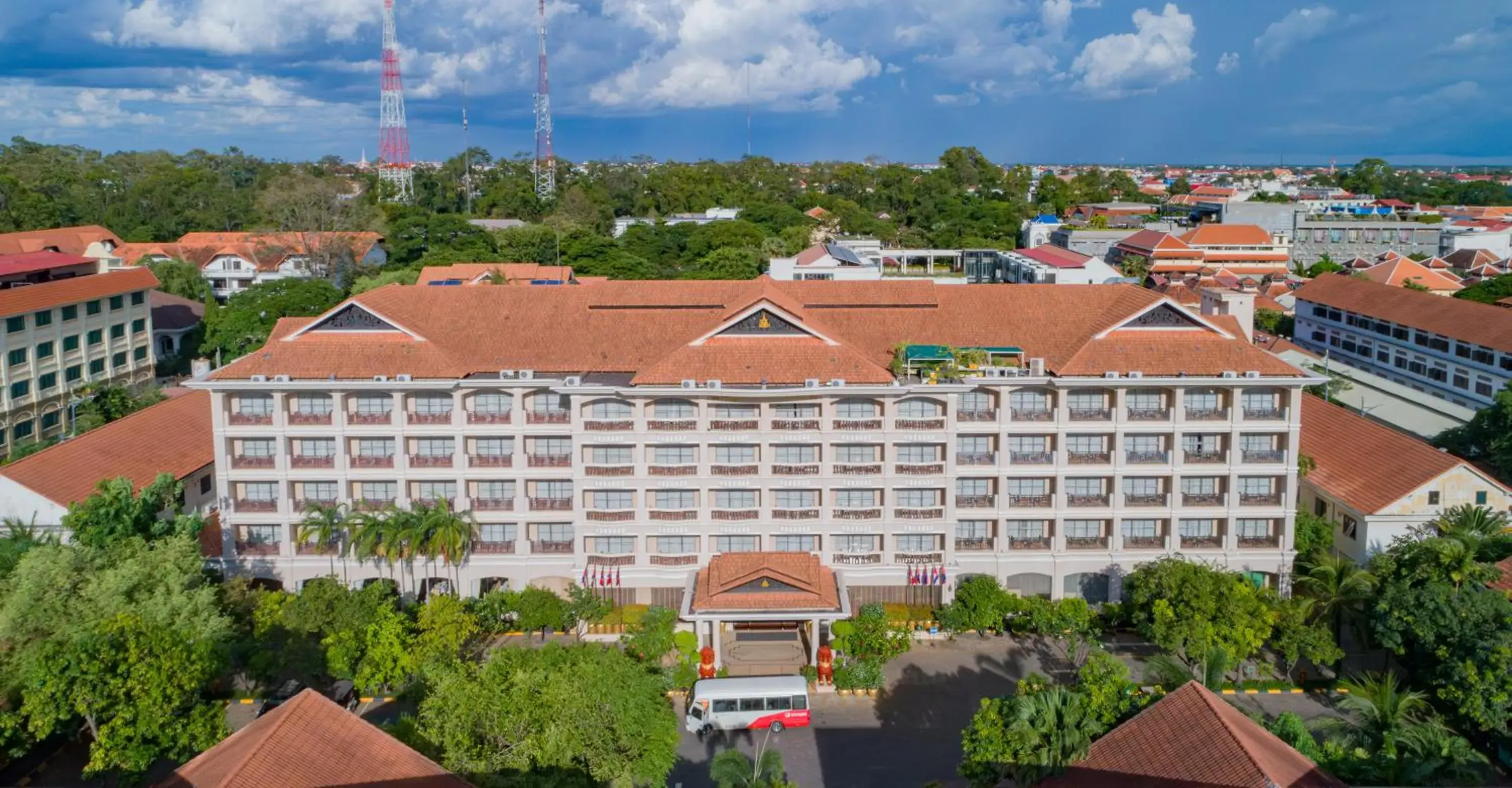 Property building in Hotel Somadevi Angkor Resort & Spa Property building in Hotel Somadevi Angkor Resort & Spa