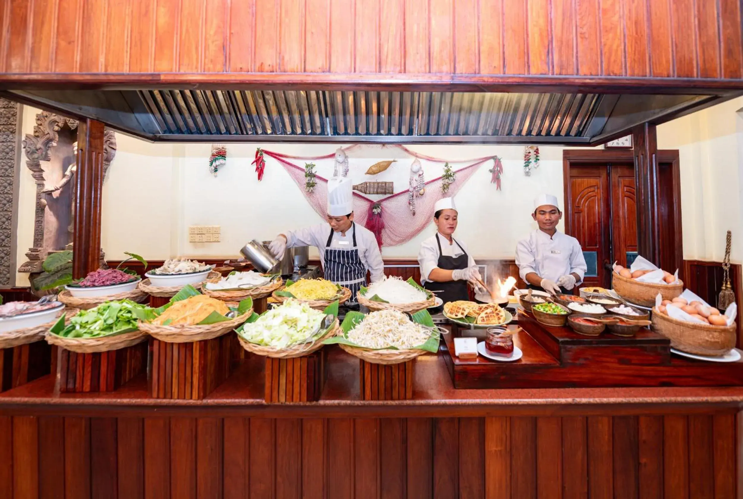 Restaurant/places to eat in Hotel Somadevi Angkor Resort & Spa Restaurant/places to eat in Hotel Somadevi Angkor Resort & Spa