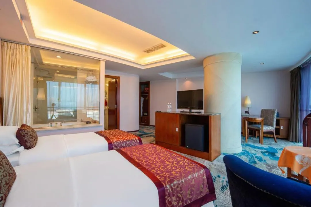 Super House International