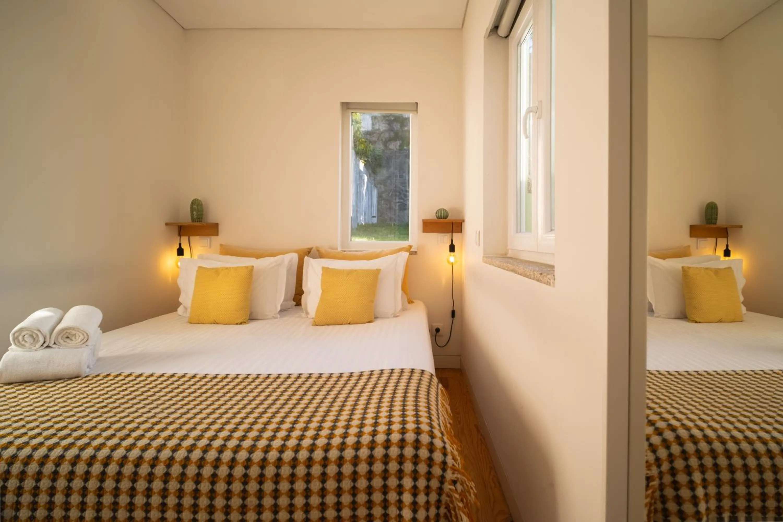 Bed in Bonfim 234 Townhouse