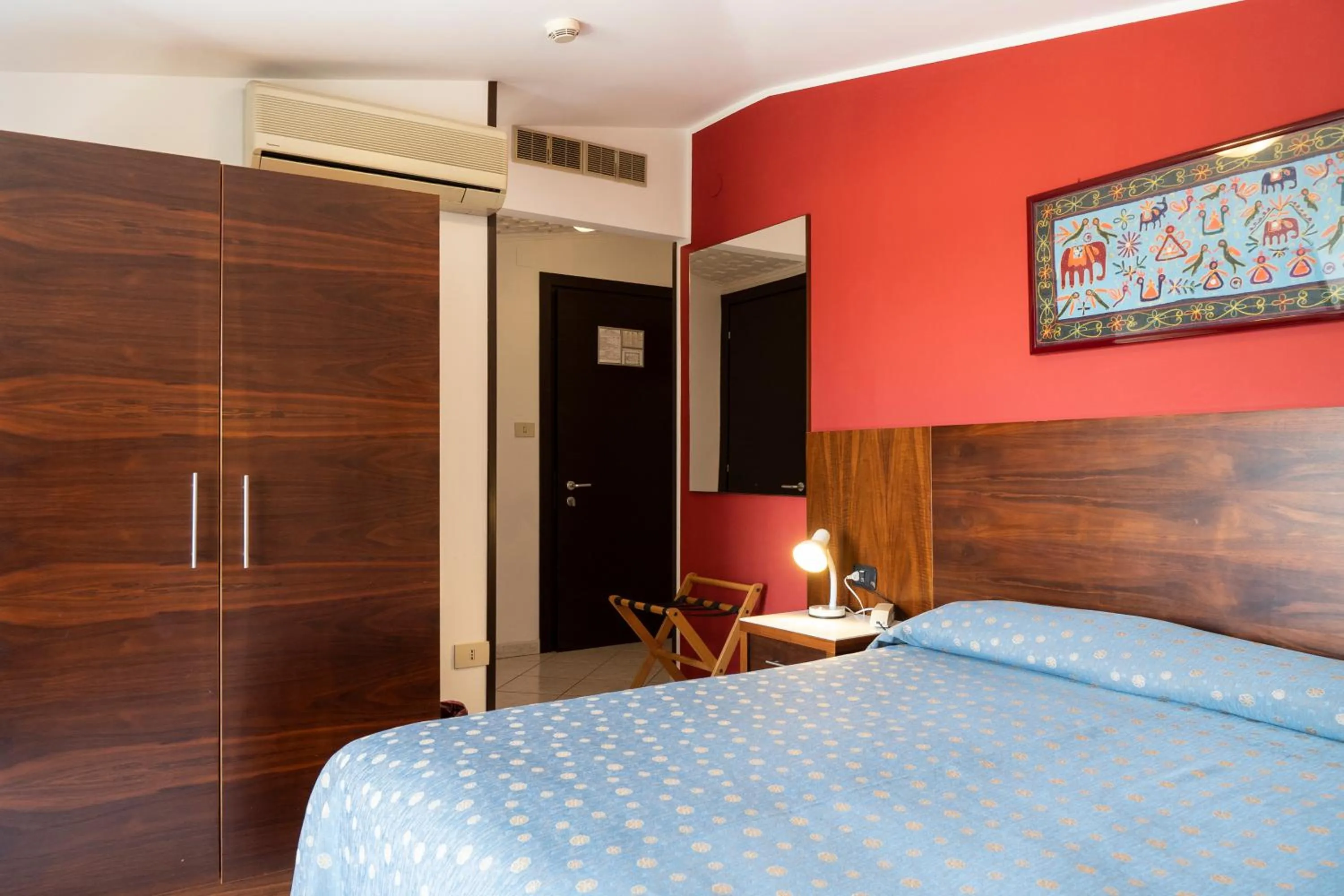 Photo of the whole room in Hotel Mare Blu