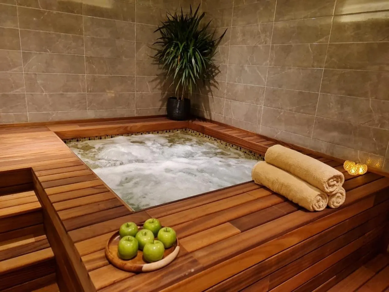 Hot Tub in Porto Marina Hotel & Spa Al Alamein