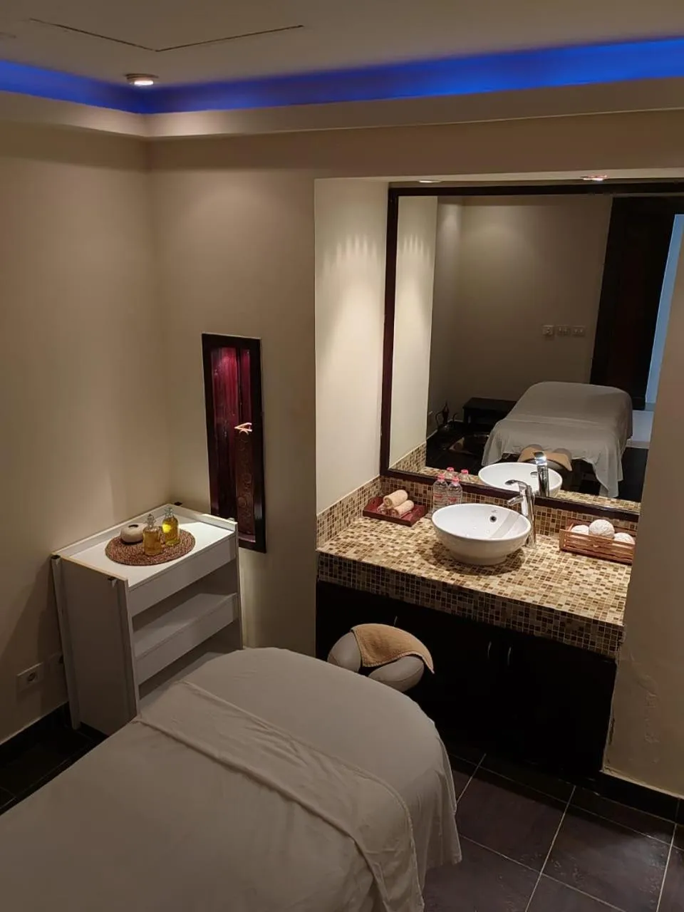 Massage, Bed in Porto Marina Hotel & Spa Al Alamein