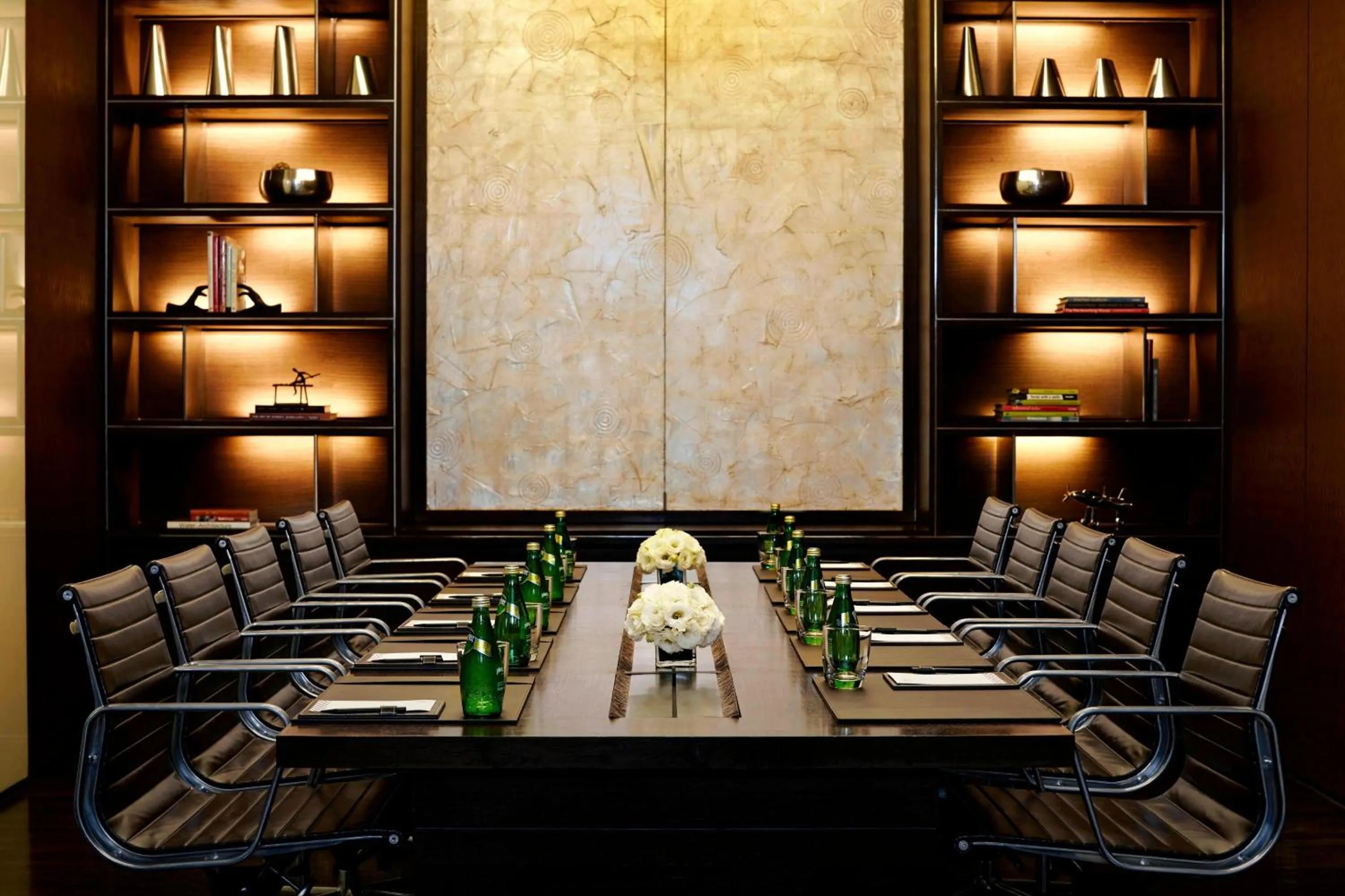 Meeting/conference room in Sathorn Vista, Bangkok - Marriott Executive Apartments