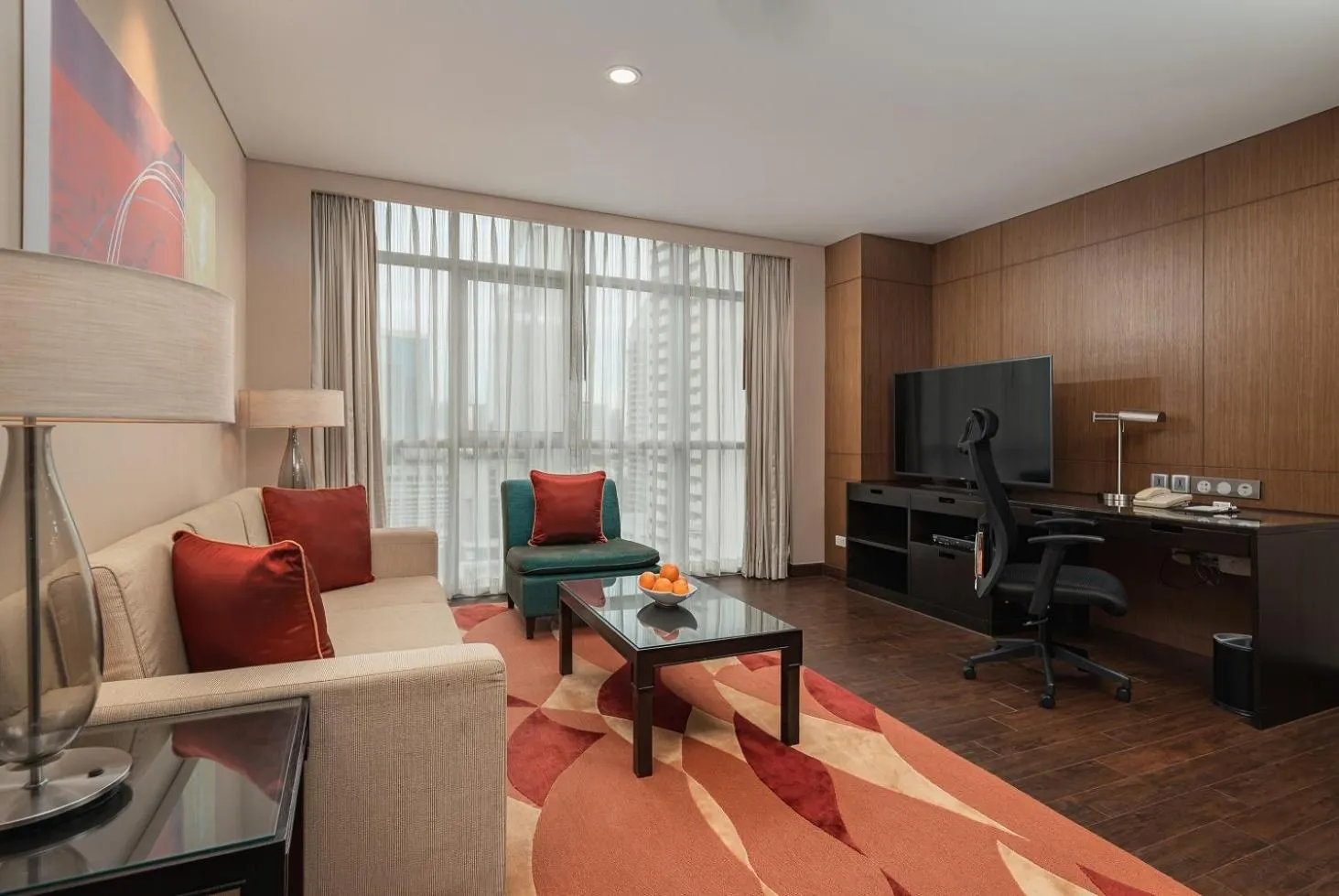 TV and multimedia in Sathorn Vista, Bangkok - Marriott Executive Apartments