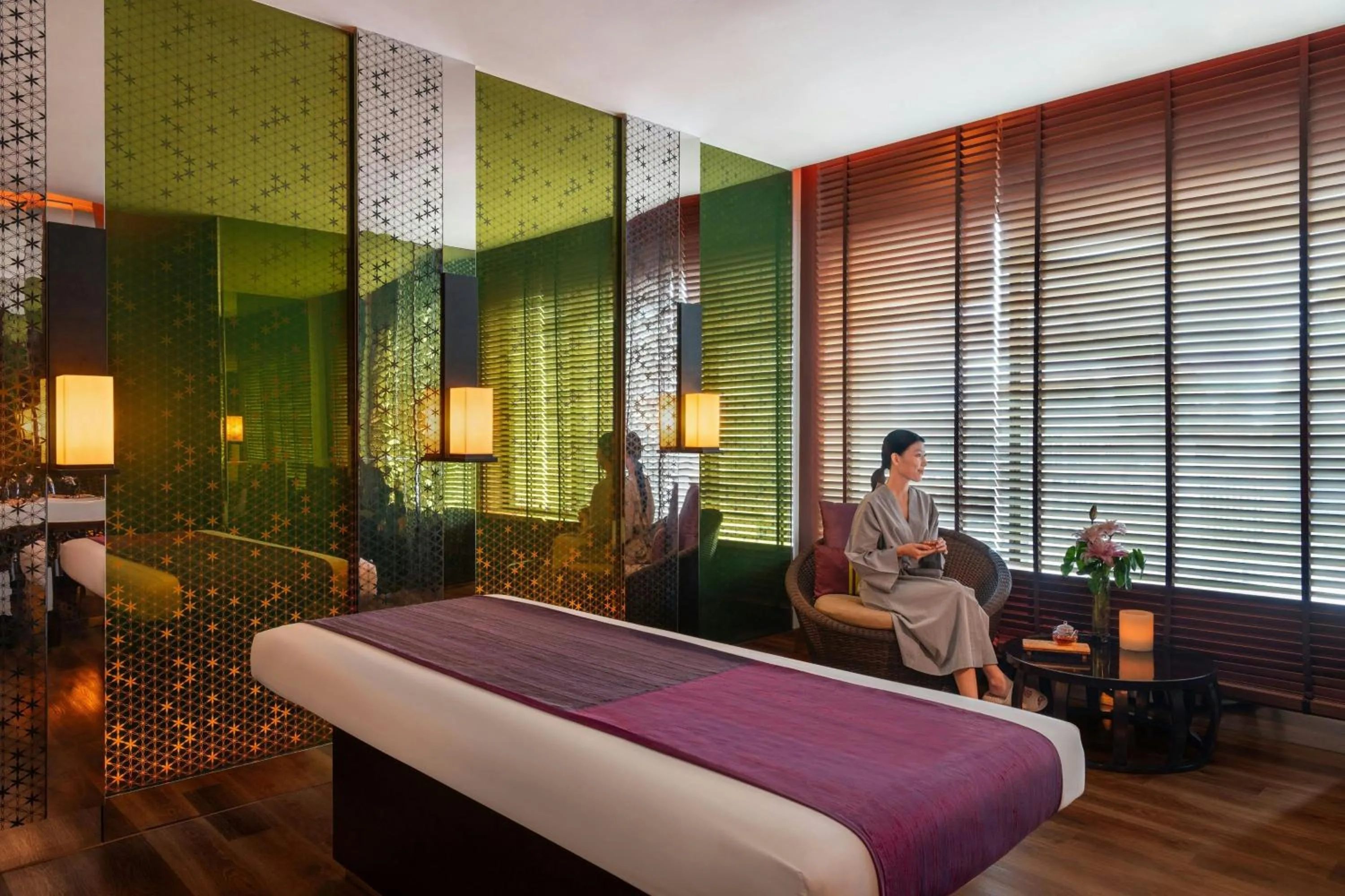 Spa and wellness centre/facilities, Bed in Renaissance Bangkok Ratchaprasong Hotel by Marriott