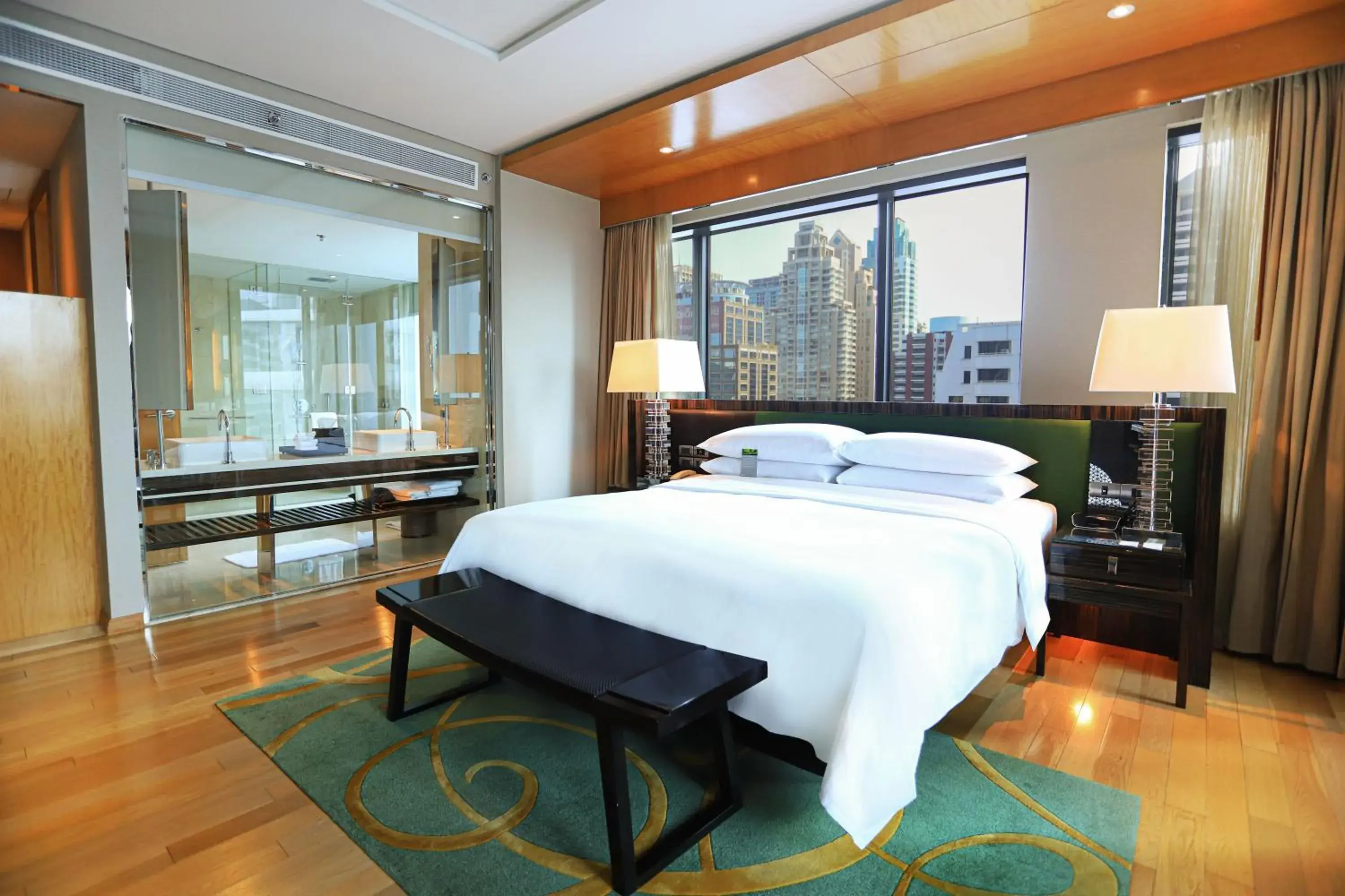 Club Studio Suite, Club Lounge Access, 1 Bedroom Suite, 1 King in Renaissance Bangkok Ratchaprasong Hotel Club Studio Suite, Club Lounge Access, 1 Bedroom Suite, 1 King in Renaissance Bangkok Ratchaprasong Hotel