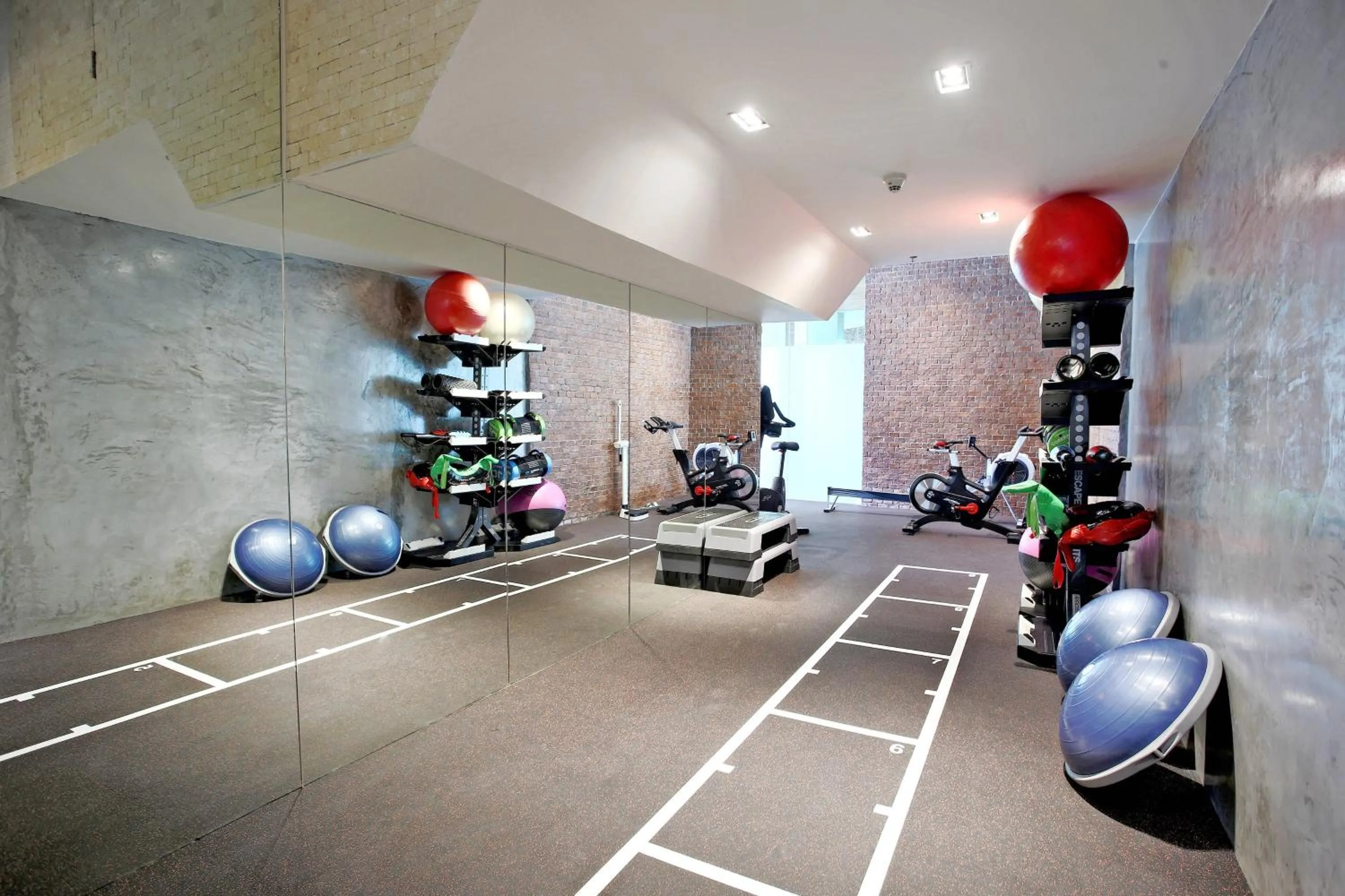 Fitness centre/facilities in Renaissance Phuket Resort & Spa
