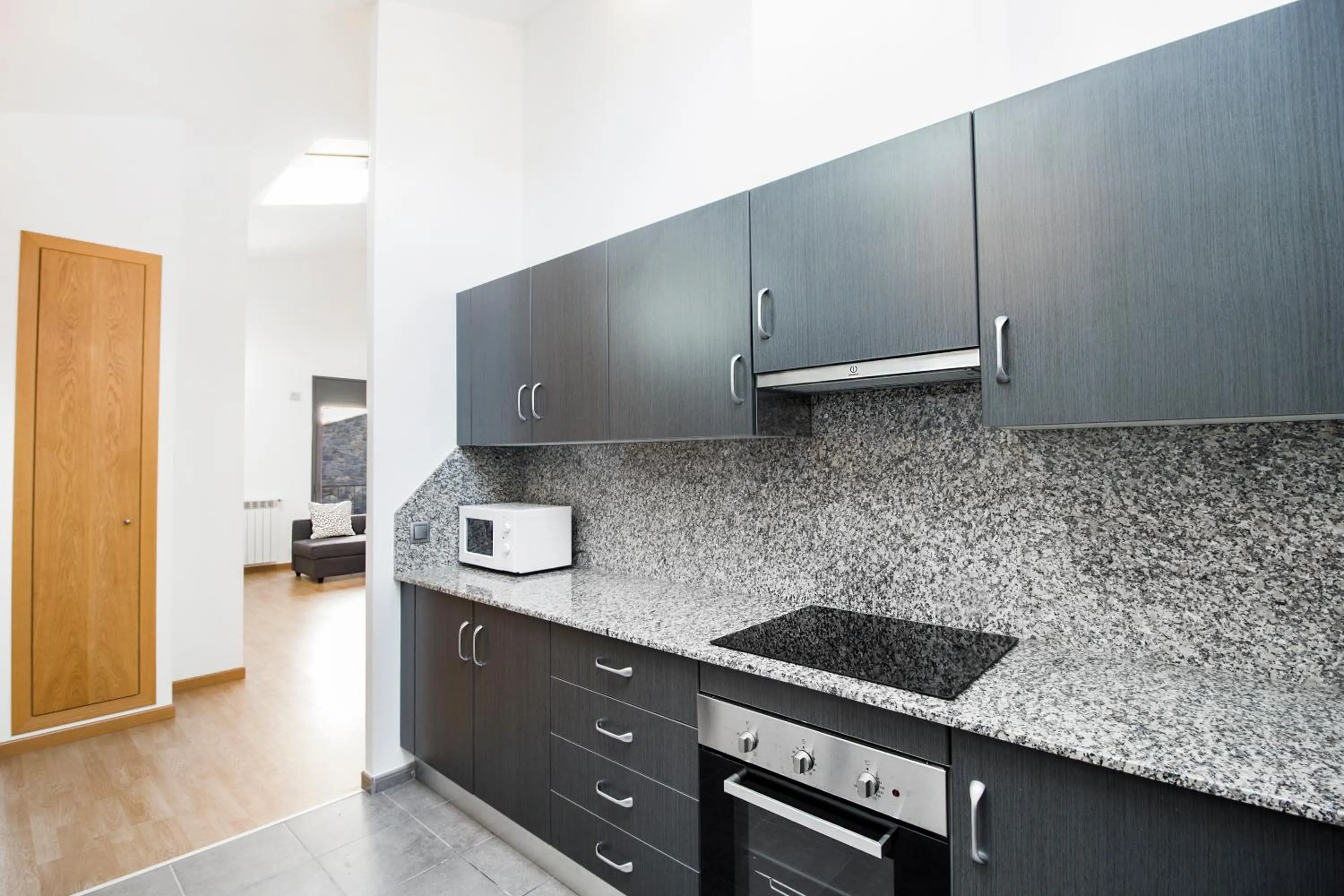 Kitchen or kitchenette in Font del Ferro Apartments