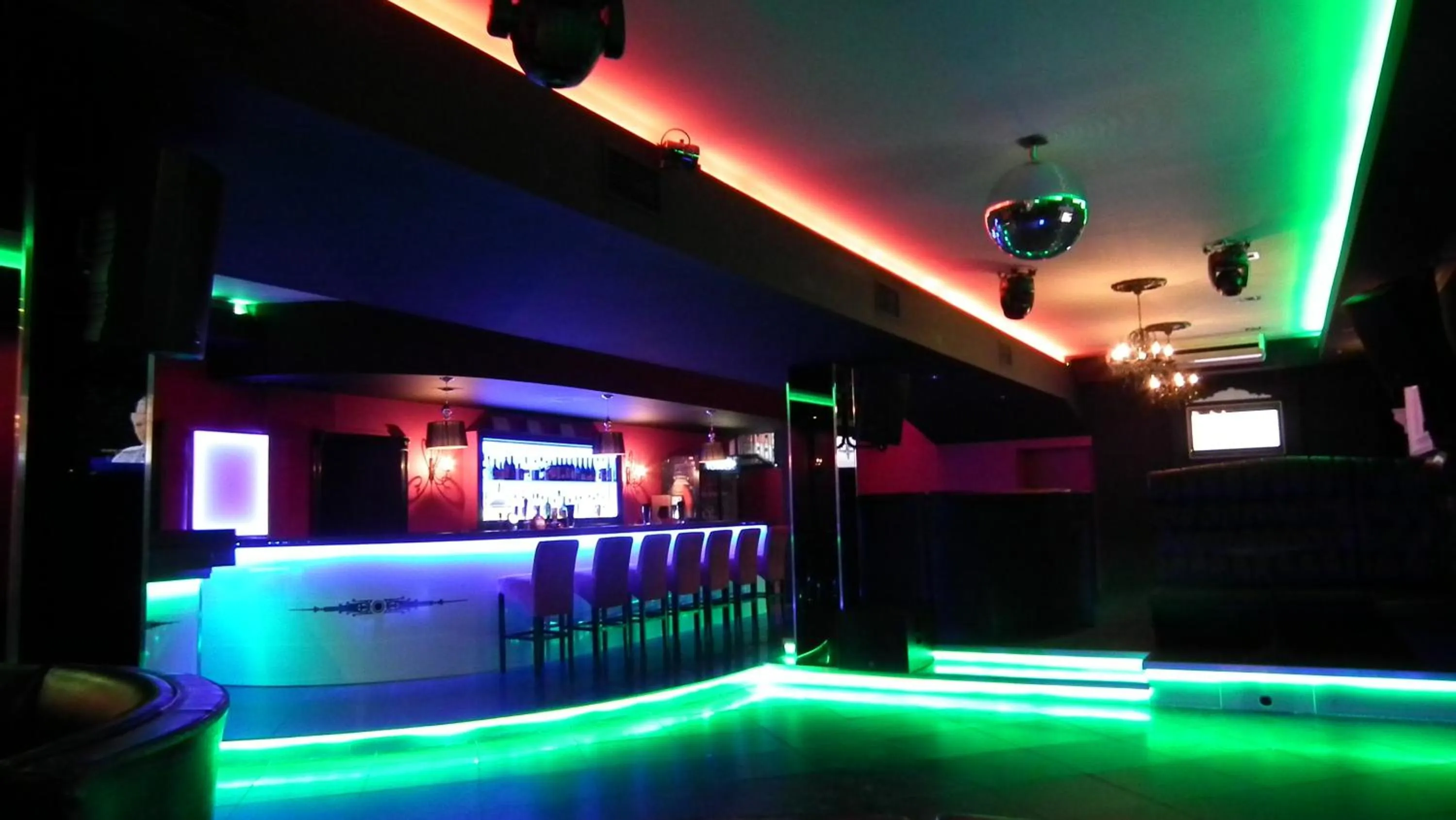 Nightclub / DJ in Hotel & Restauracja Glass