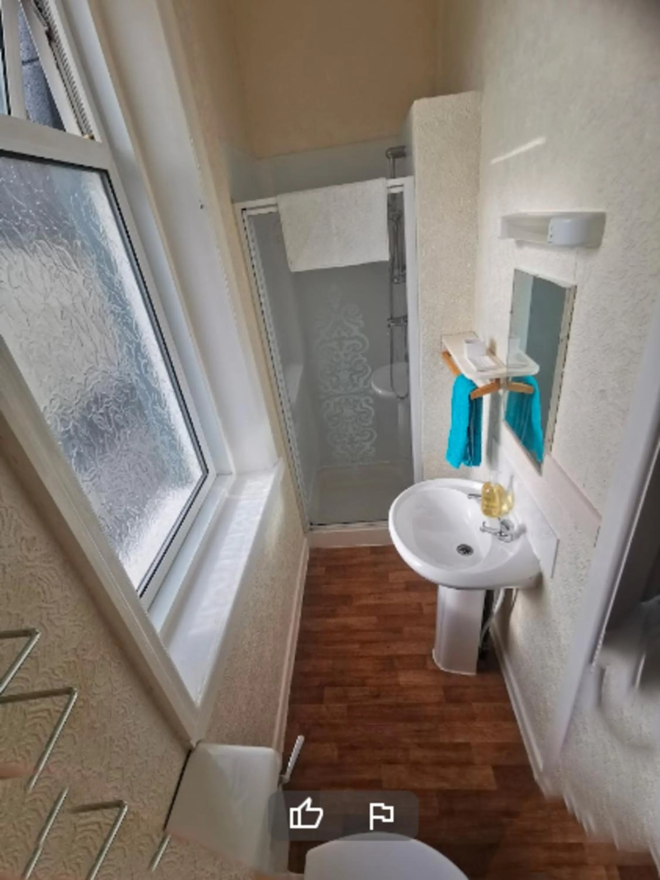 Bathroom in Dora Hotel