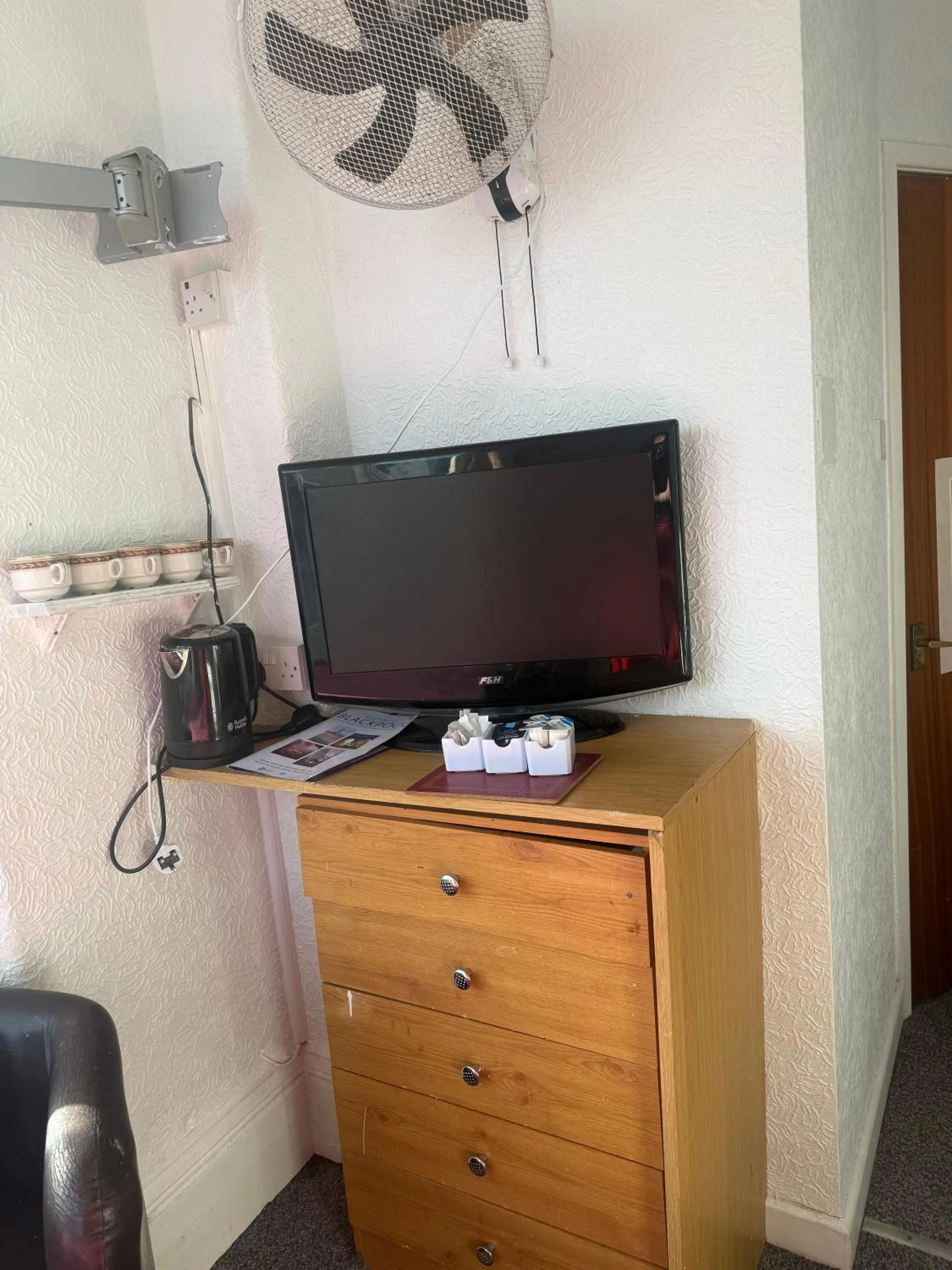 Bedroom in The Hawkes Hotel