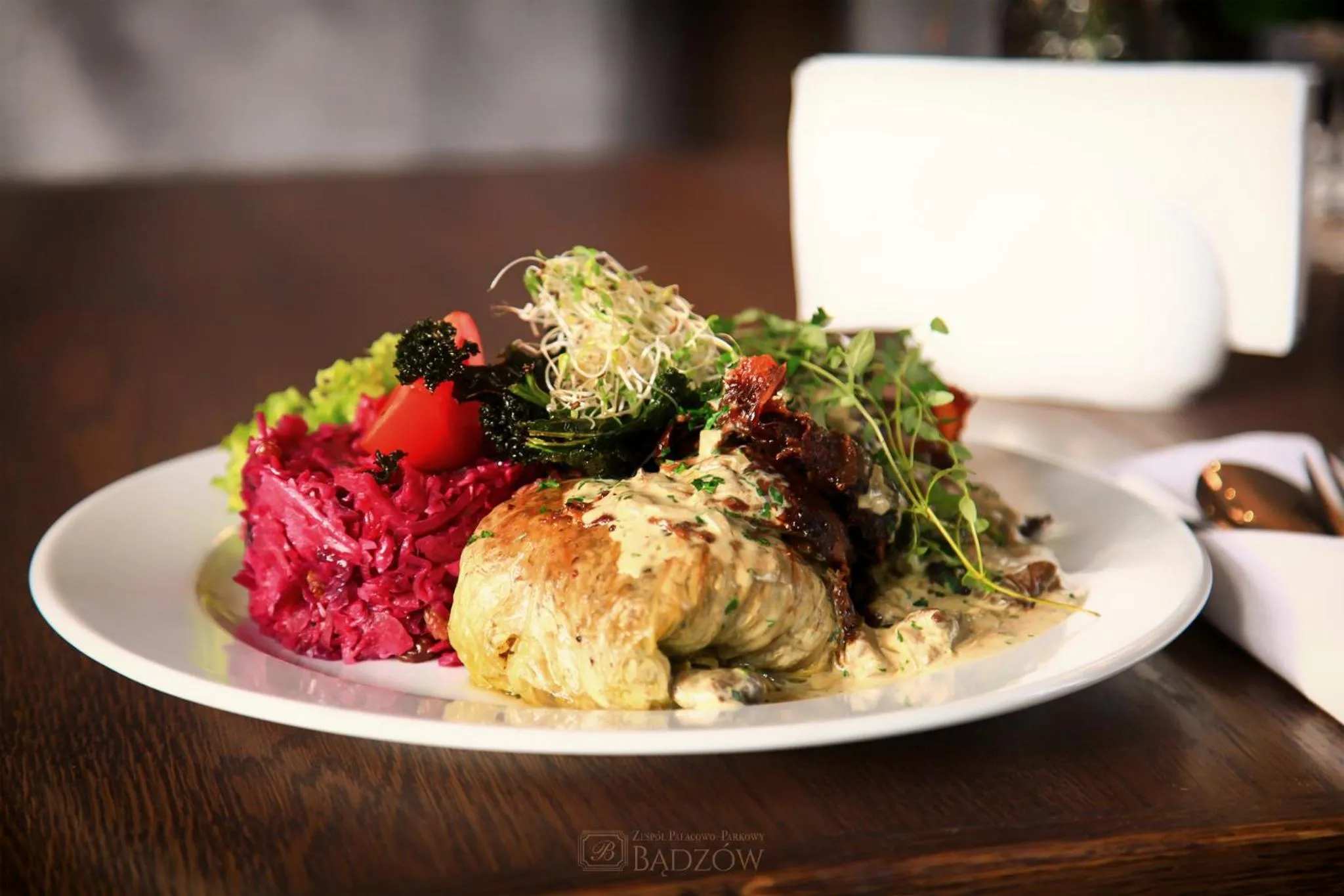 Restaurant/places to eat in Zespół Pałacowo-Parkowy Bądzów