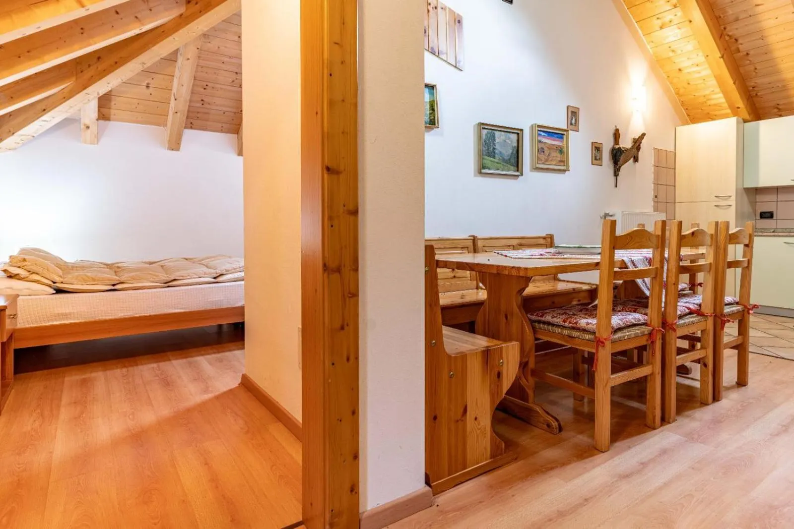 Photo of the whole room in Chalet Musiera