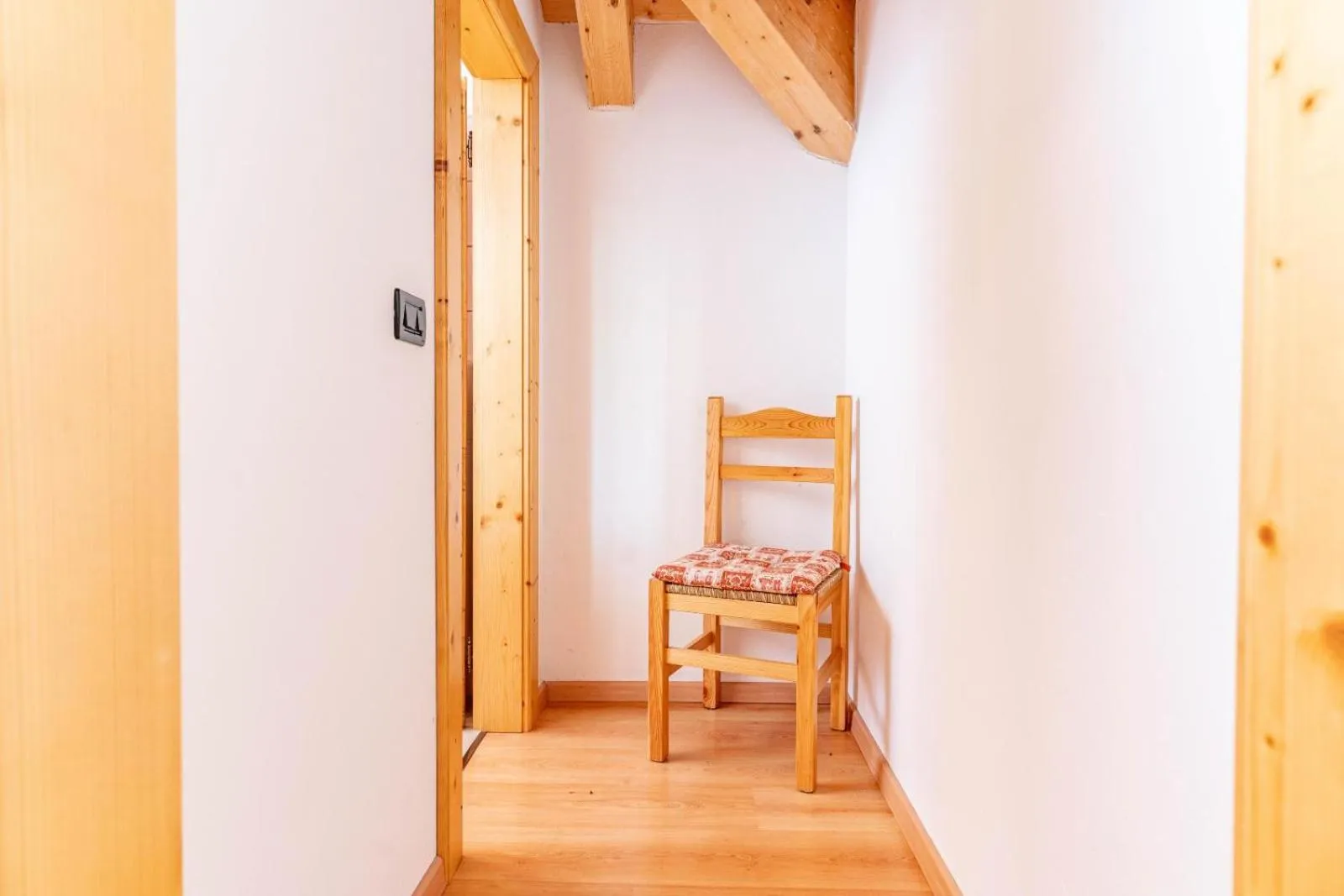 Bedroom in Chalet Musiera