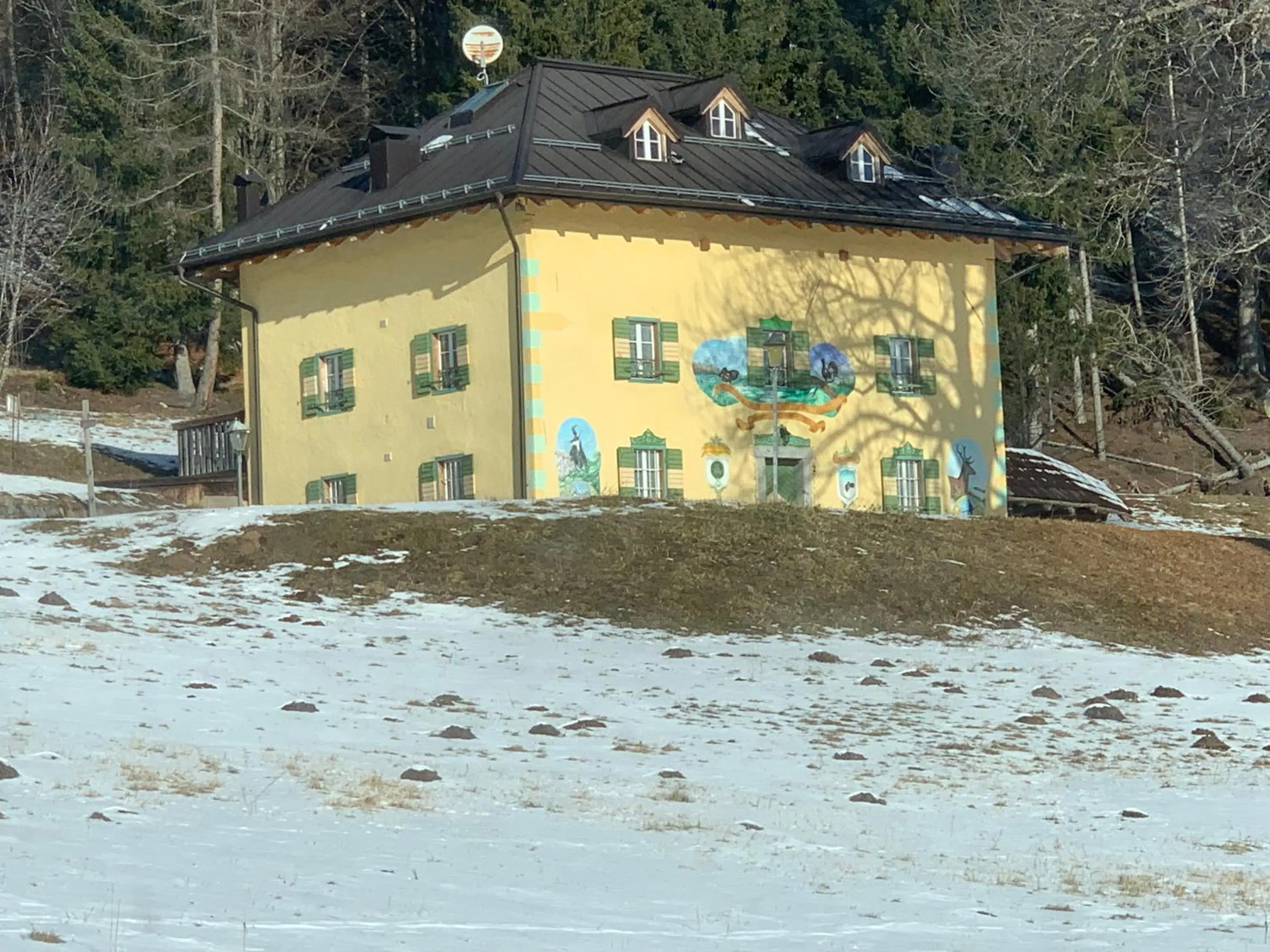 Property building in Chalet Musiera