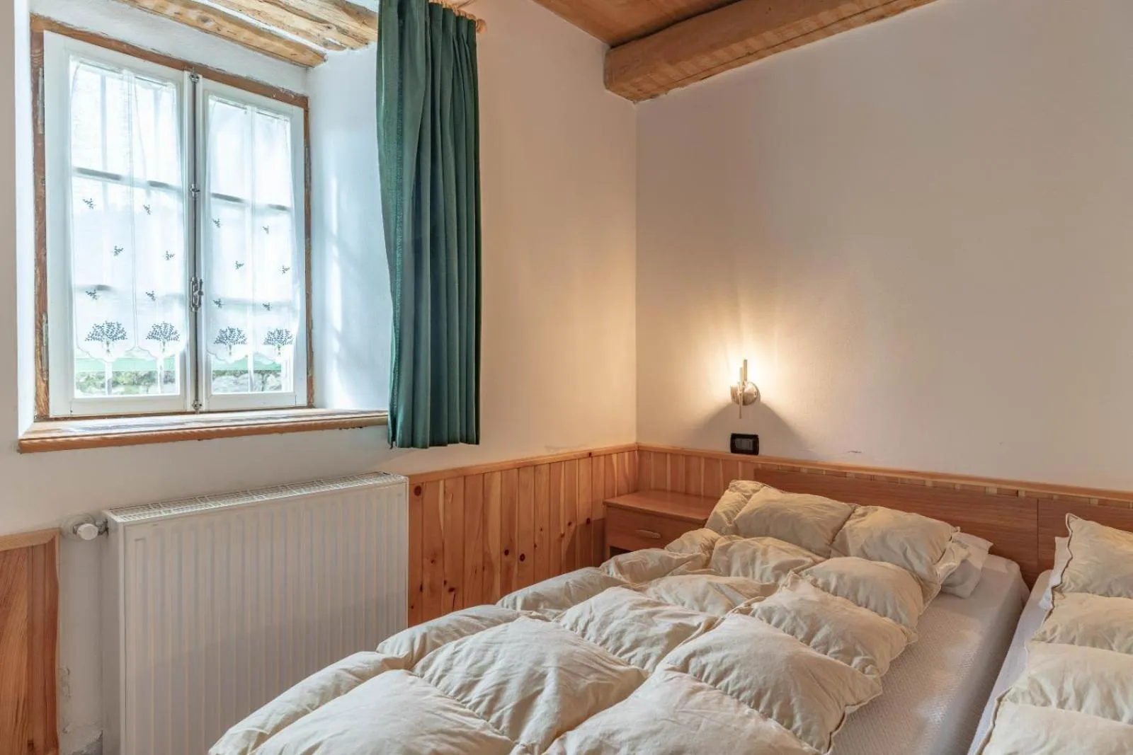 Bed in Chalet Musiera