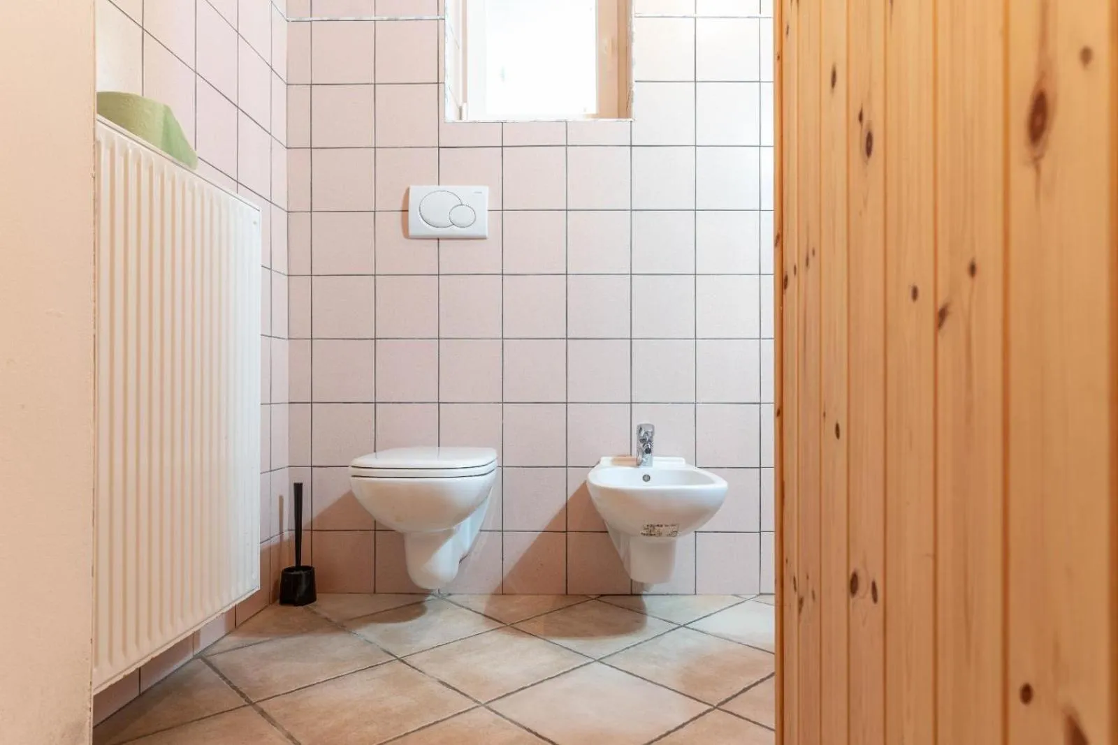 Toilet in Chalet Musiera