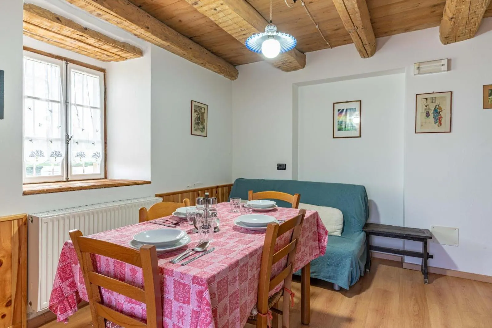 Dining area in Chalet Musiera